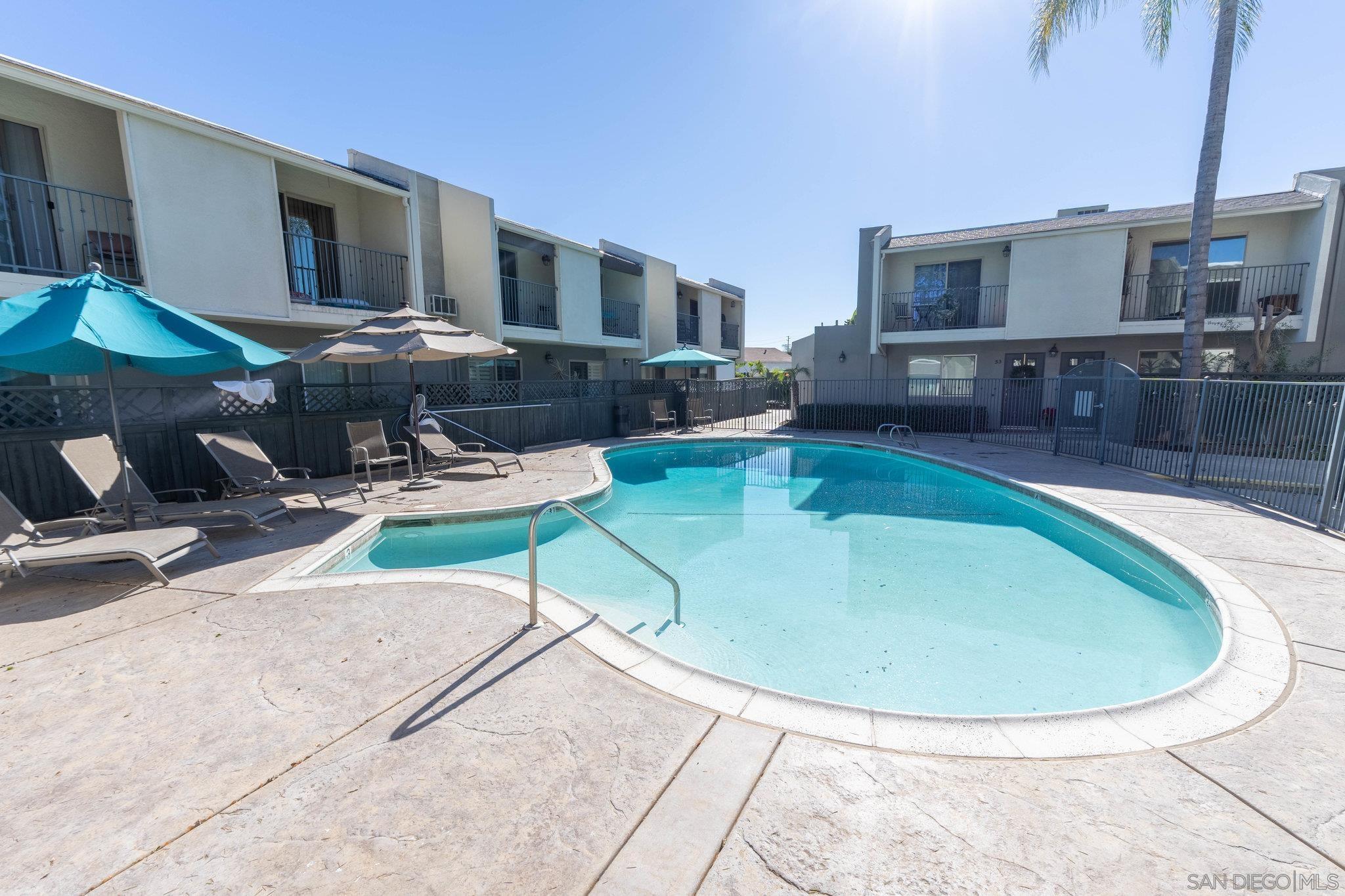 Detail Gallery Image 31 of 34 For 1045  Peach Avenue  #38,  El Cajon,  CA 92021 - 2 Beds | 1/1 Baths