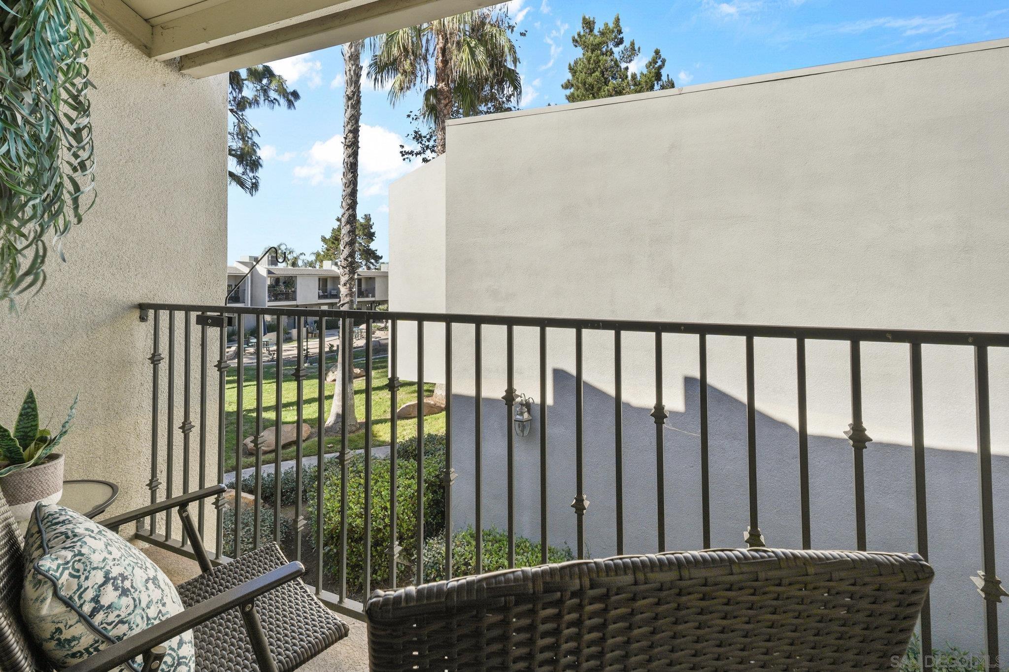Detail Gallery Image 7 of 29 For 1045  Peach Avenue  #38,  El Cajon,  CA 92021 - 2 Beds | 1/1 Baths