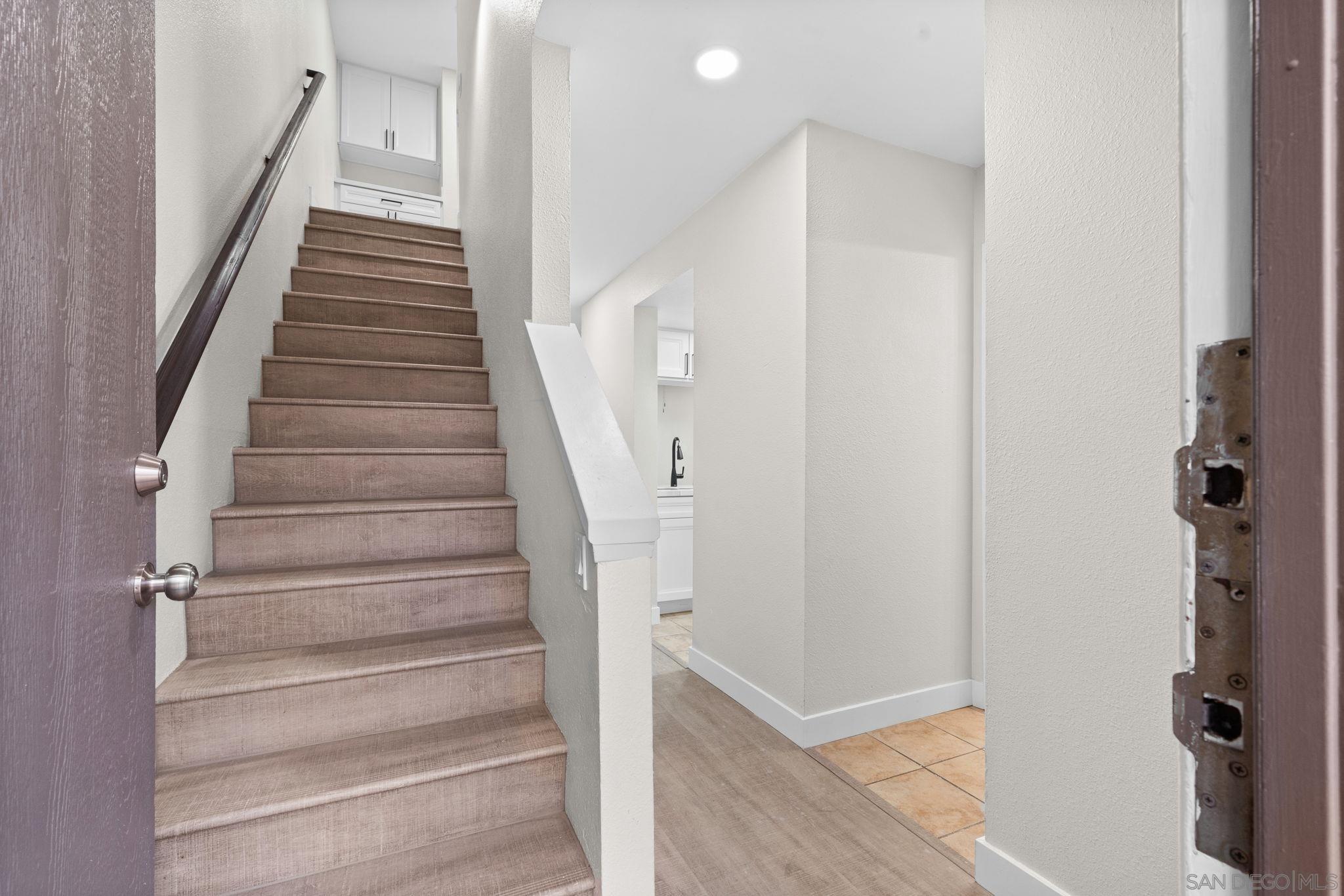 Detail Gallery Image 4 of 17 For 748 N 3rd St  Q, El Cajon,  CA 92021 - 2 Beds | 1/1 Baths