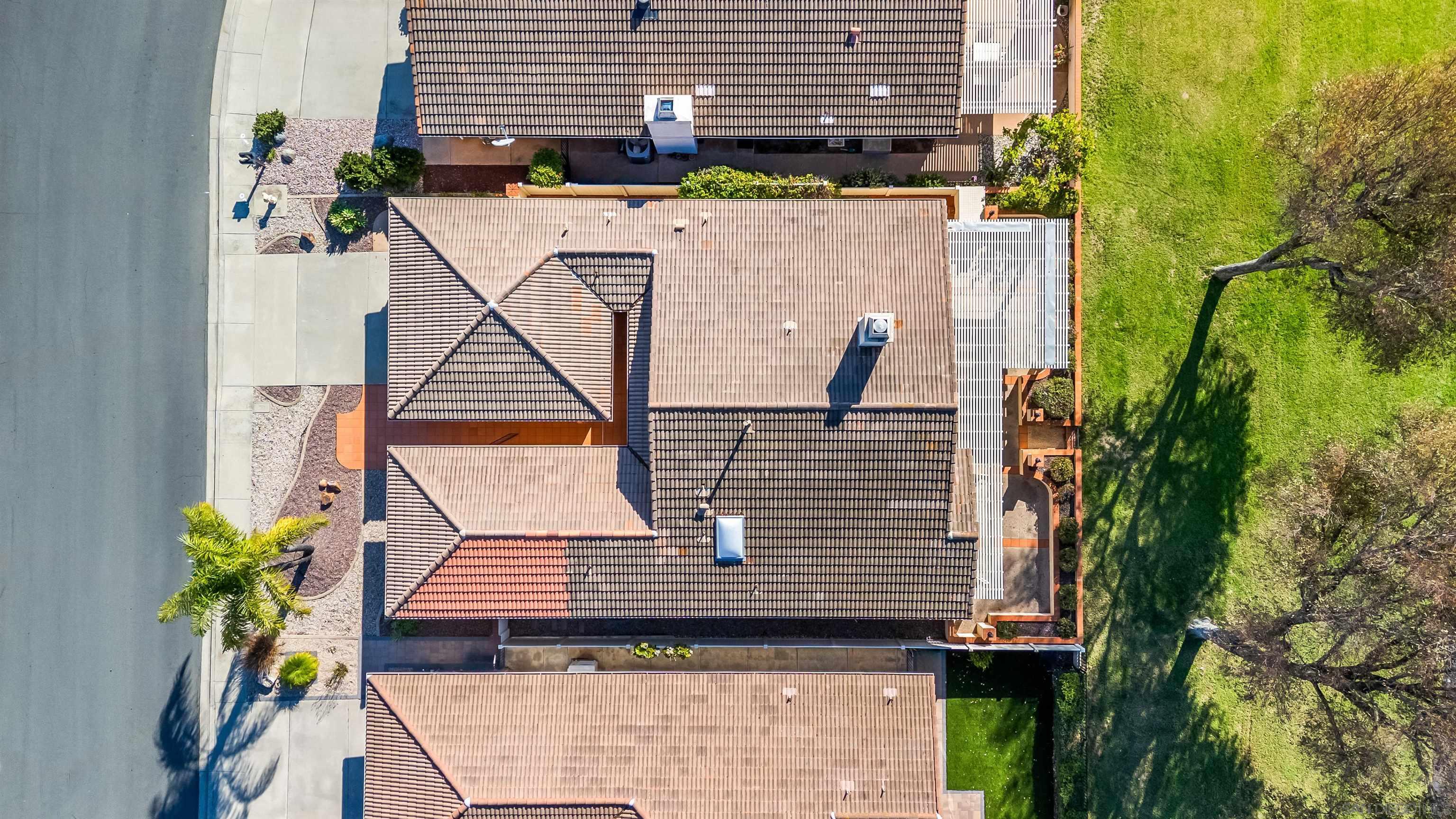 Detail Gallery Image 5 of 51 For 18113  Calle Estepona, San Diego,  CA 92128 - 3 Beds | 2 Baths