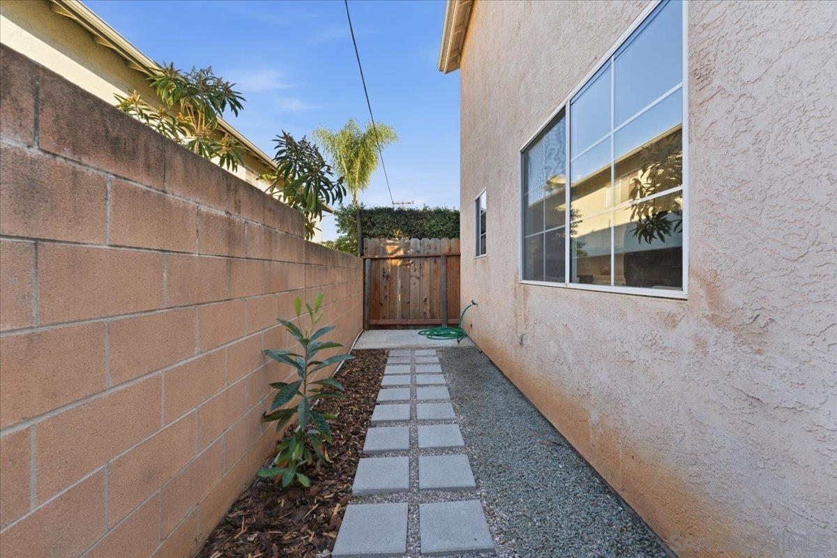 Detail Gallery Image 15 of 30 For 1035 S Mollison Ave  #F,  El Cajon,  CA 92020 - 3 Beds | 2/1 Baths