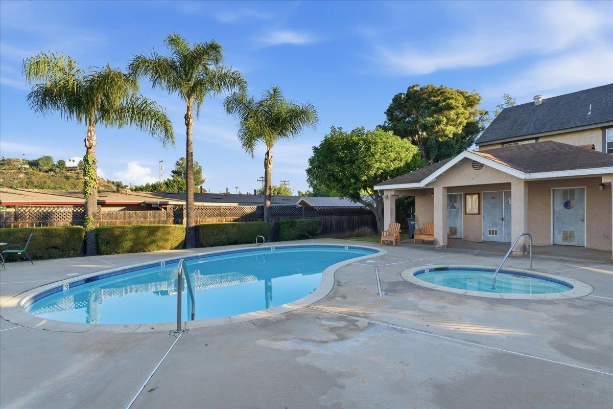 Detail Gallery Image 26 of 30 For 1035 S Mollison Ave  #F,  El Cajon,  CA 92020 - 3 Beds | 2/1 Baths