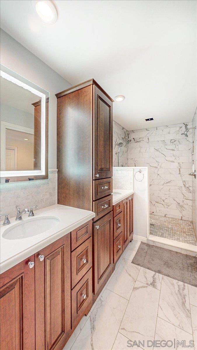 Detail Gallery Image 12 of 15 For 1525  Fair Glen Rd, El Cajon,  CA 92019 - 4 Beds | 2 Baths