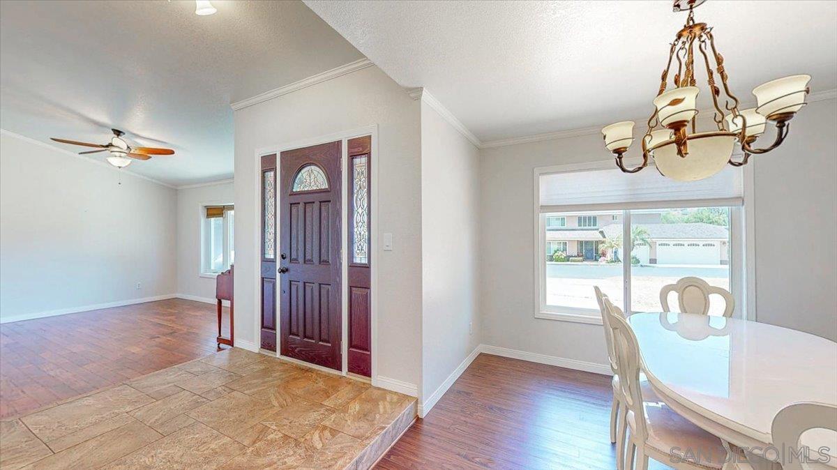 Detail Gallery Image 4 of 15 For 1525  Fair Glen Rd, El Cajon,  CA 92019 - 4 Beds | 2 Baths