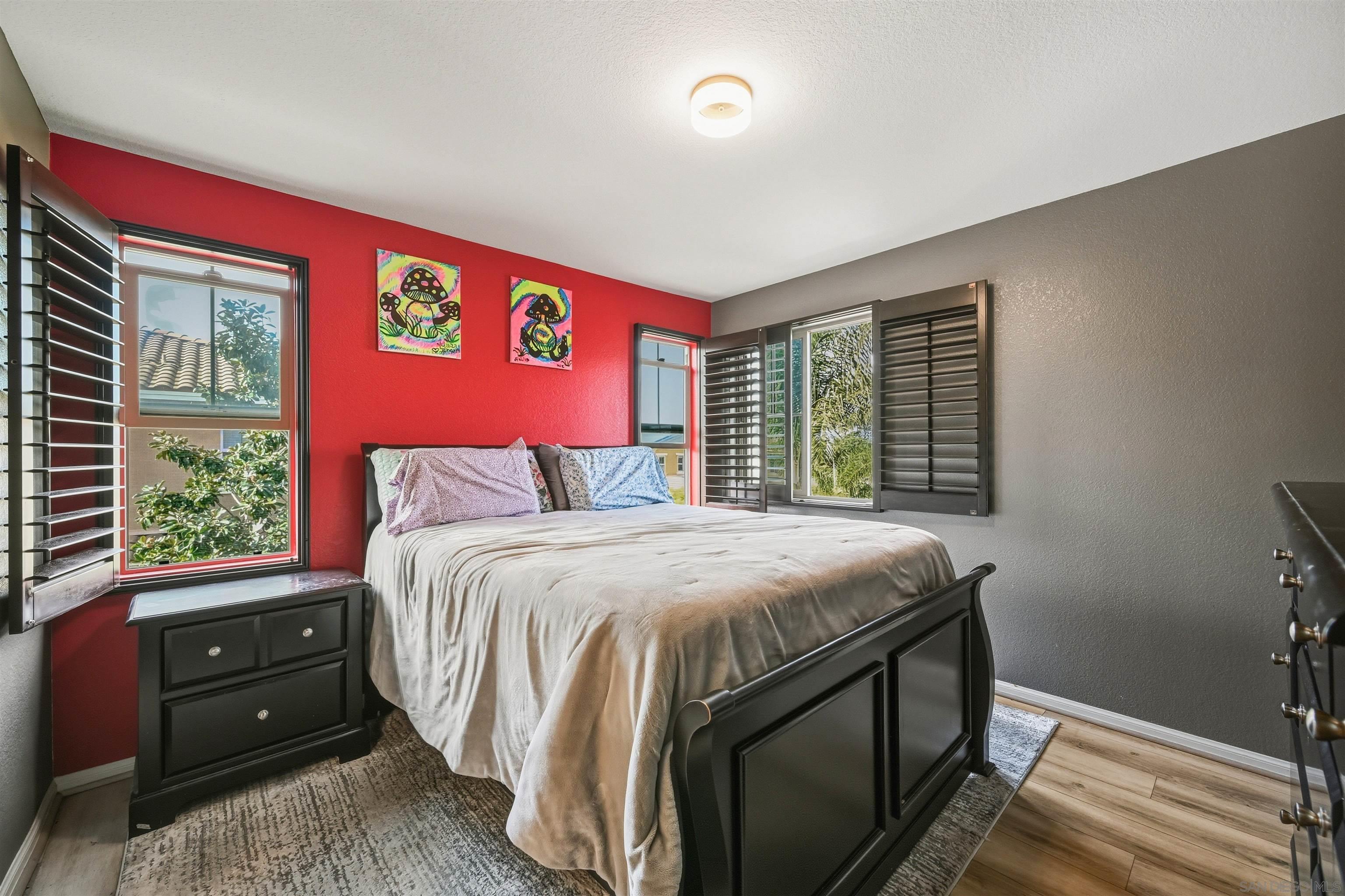 Detail Gallery Image 13 of 29 For 1812  Lime Ct  #4,  Chula Vista,  CA 91913 - 3 Beds | 3/1 Baths