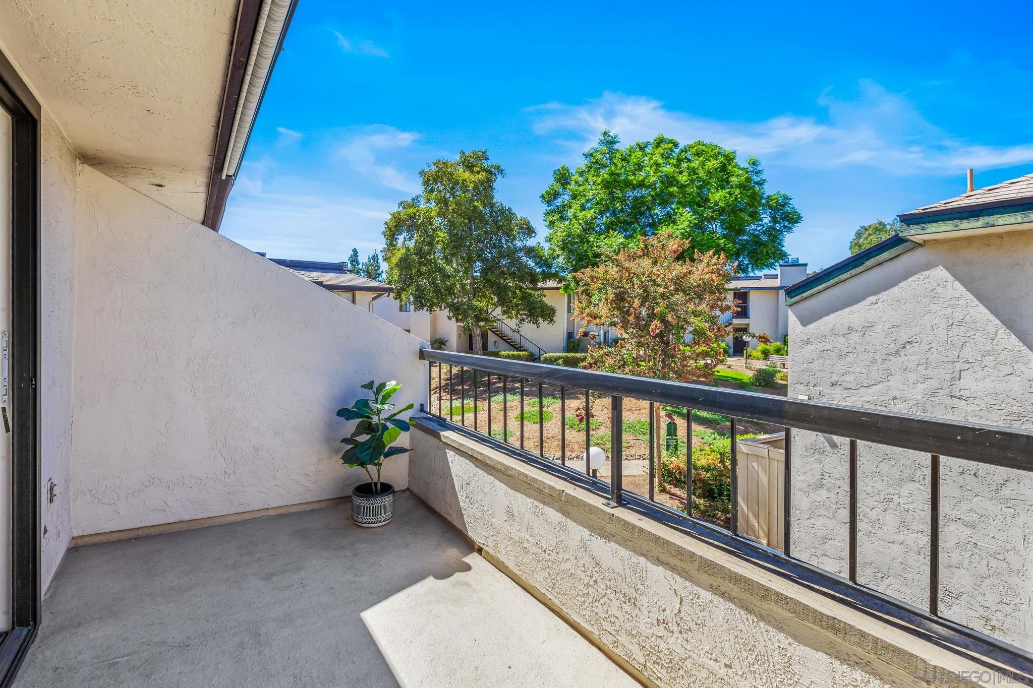 Detail Gallery Image 19 of 28 For 450 W Vermont  #1602,  Escondido,  CA 92025 - 2 Beds | 2 Baths