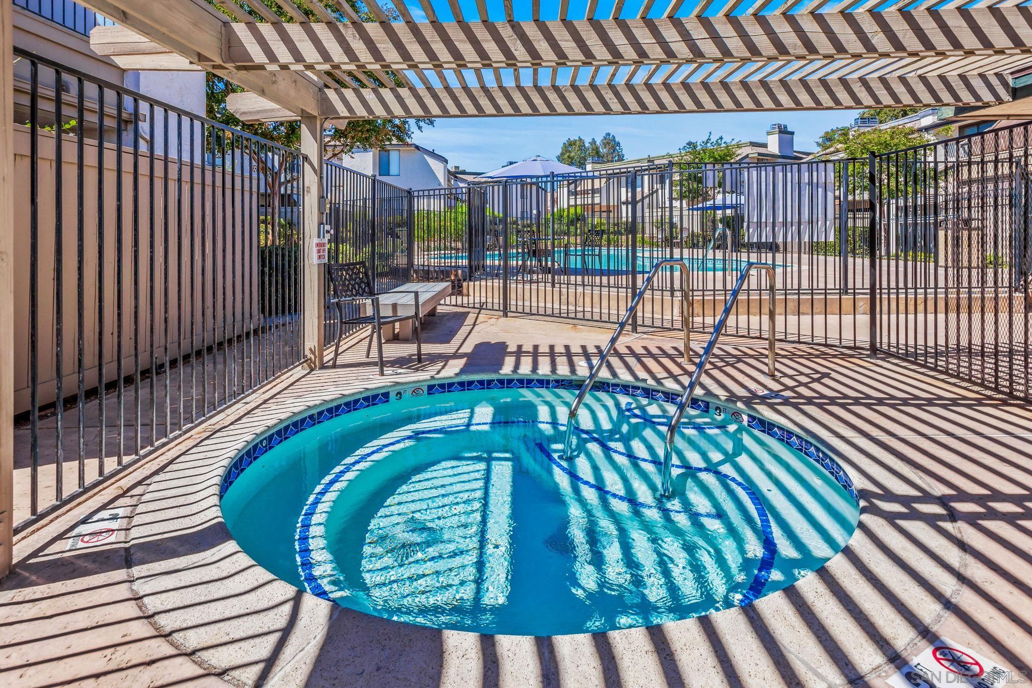 Detail Gallery Image 22 of 28 For 450 W Vermont  #1602,  Escondido,  CA 92025 - 2 Beds | 2 Baths