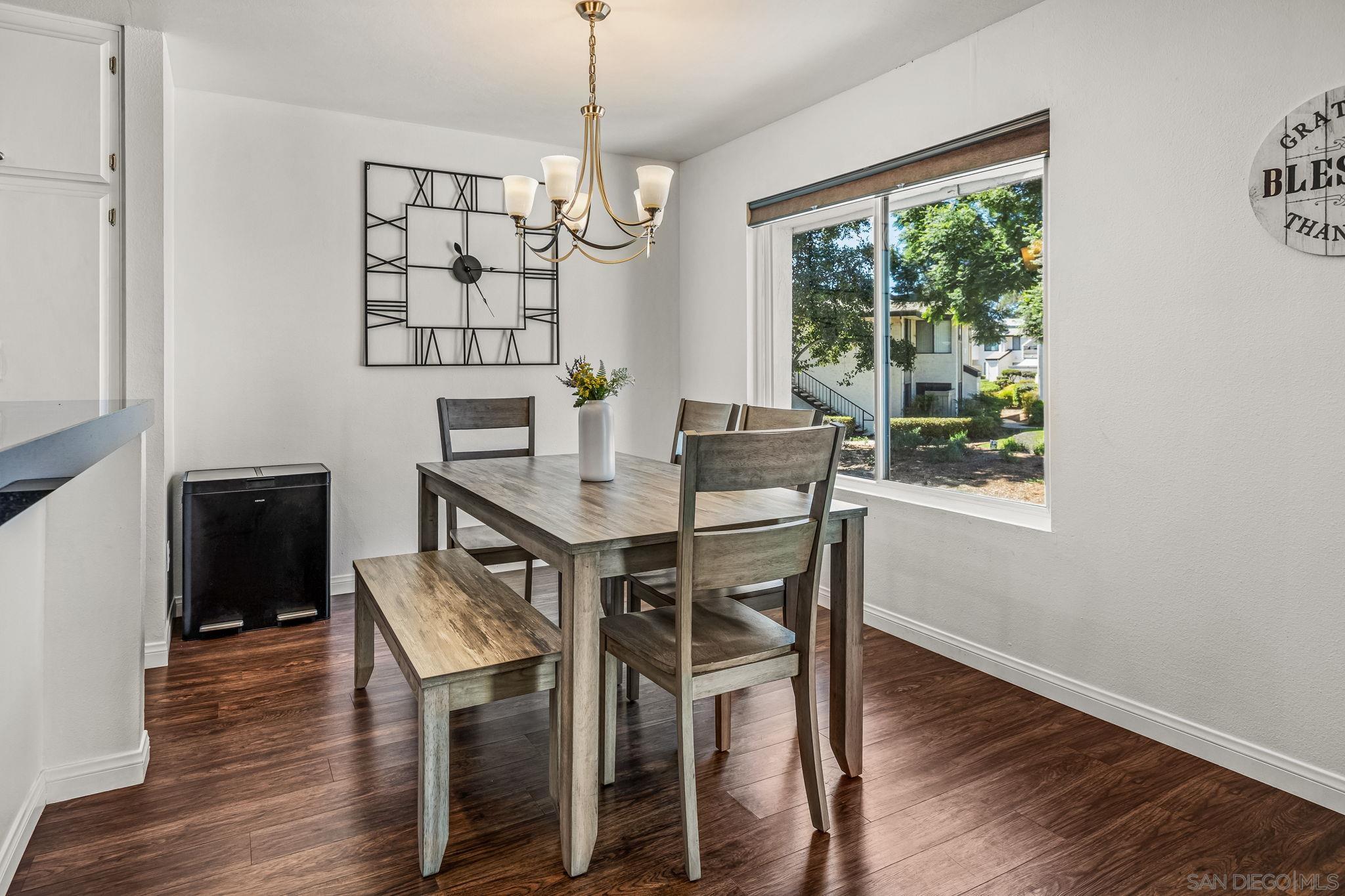 Detail Gallery Image 9 of 28 For 450 W Vermont  #1602,  Escondido,  CA 92025 - 2 Beds | 2 Baths