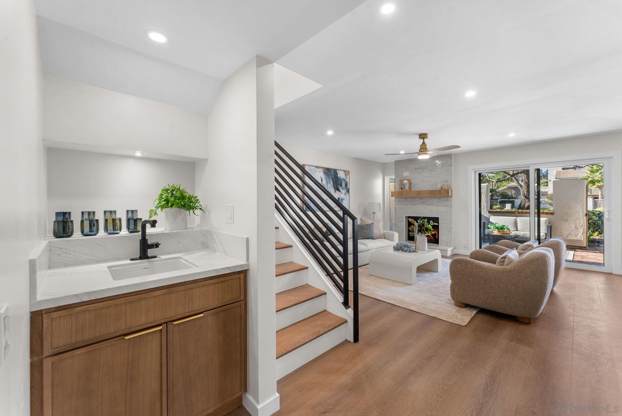 Detail Gallery Image 13 of 46 For 16048  via Viajera, Rancho Santa Fe,  CA 92091 - 3 Beds | 3 Baths