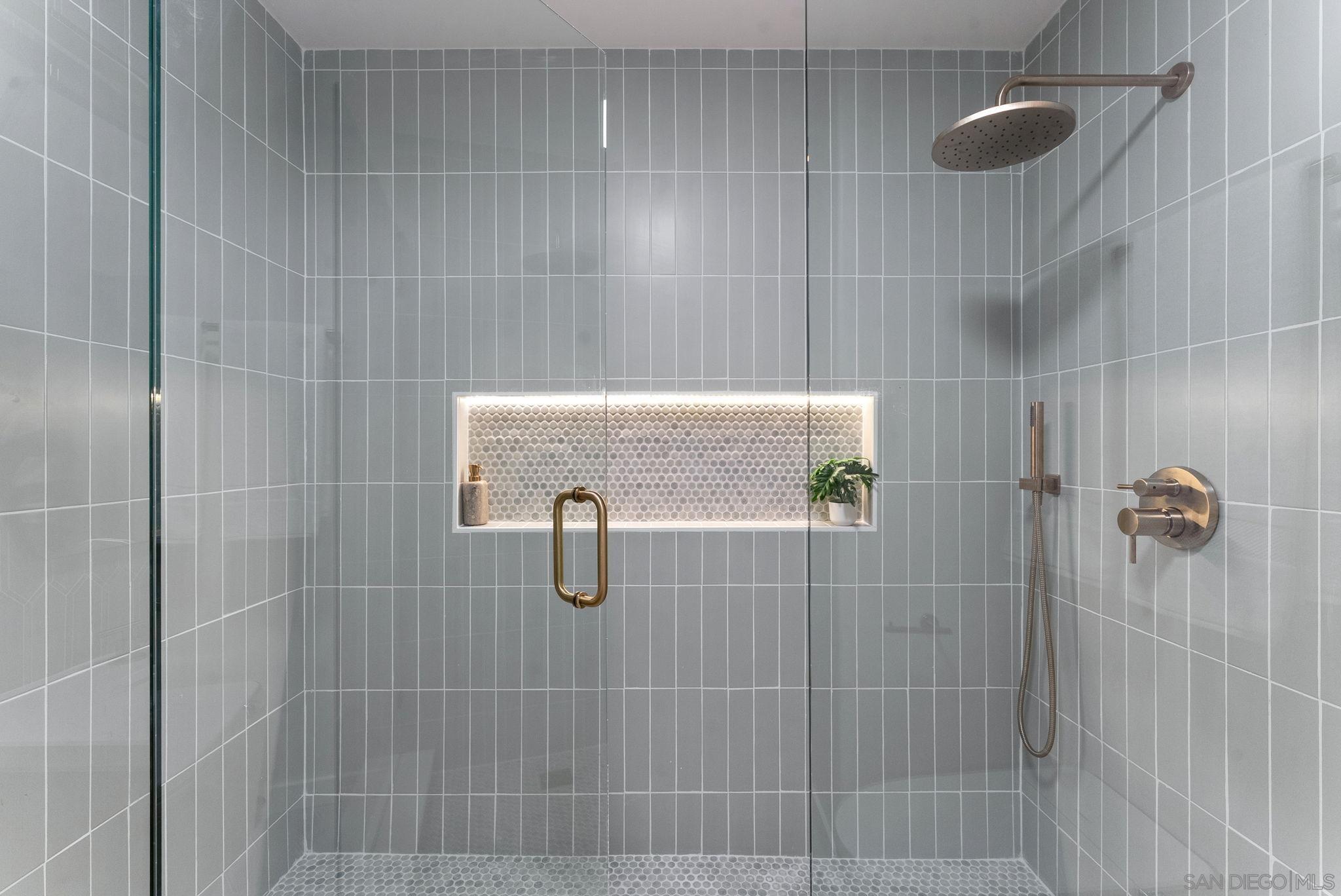 Detail Gallery Image 29 of 46 For 16048  via Viajera, Rancho Santa Fe,  CA 92091 - 3 Beds | 3 Baths