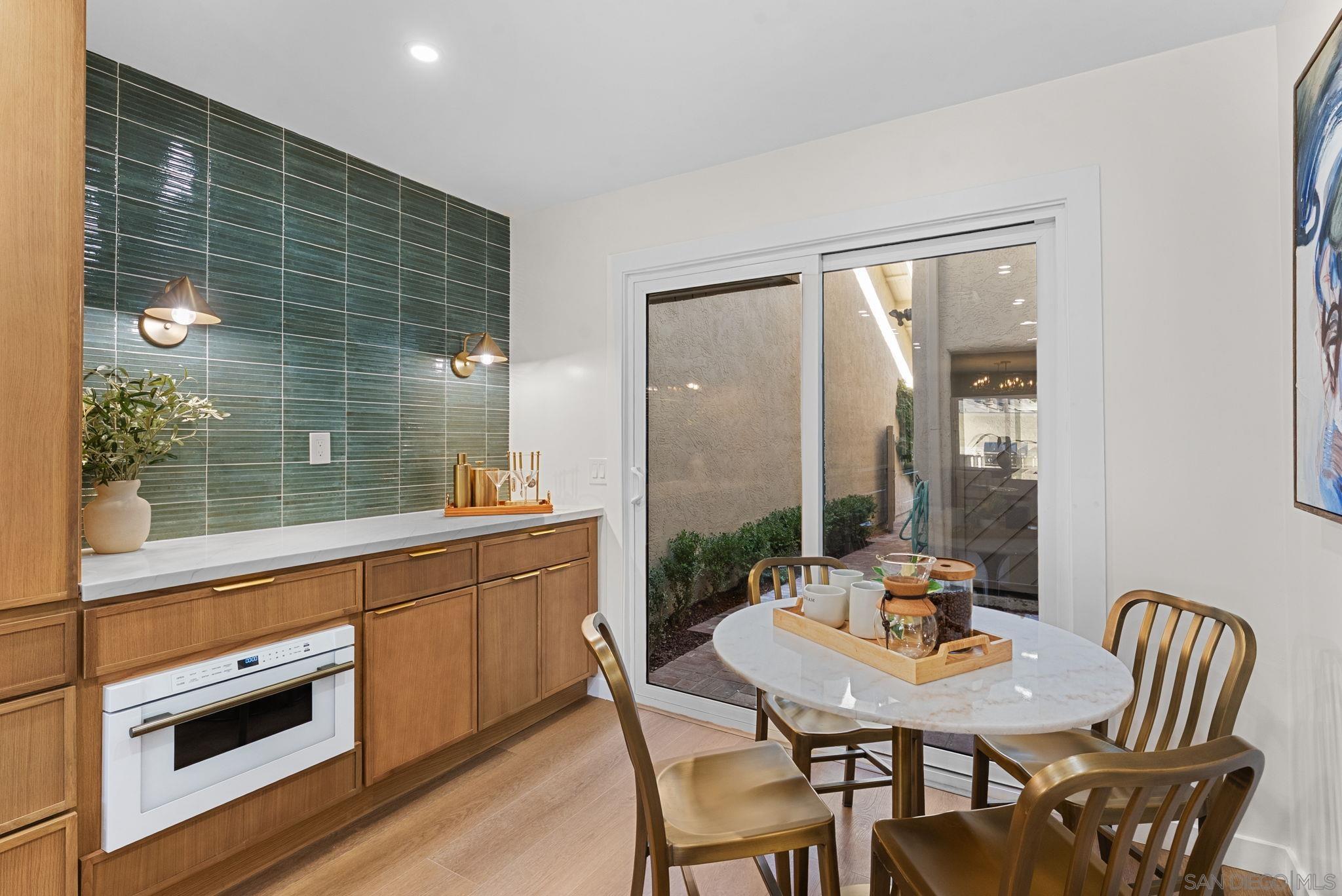 Detail Gallery Image 4 of 46 For 16048  via Viajera, Rancho Santa Fe,  CA 92091 - 3 Beds | 3 Baths