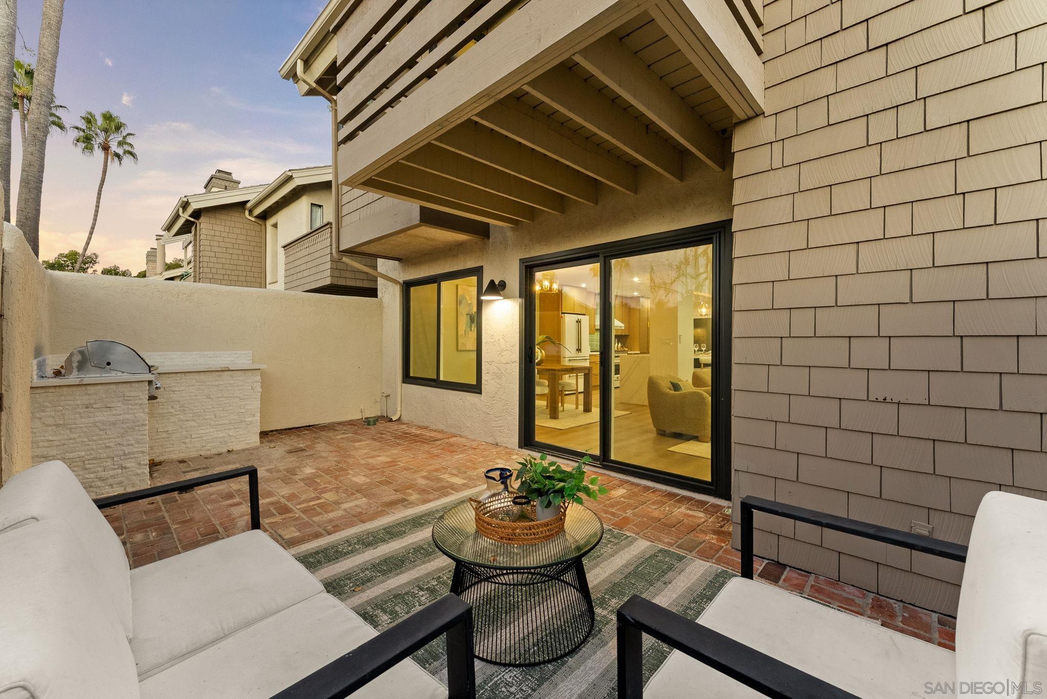 Detail Gallery Image 35 of 46 For 16048  via Viajera, Rancho Santa Fe,  CA 92091 - 3 Beds | 3 Baths