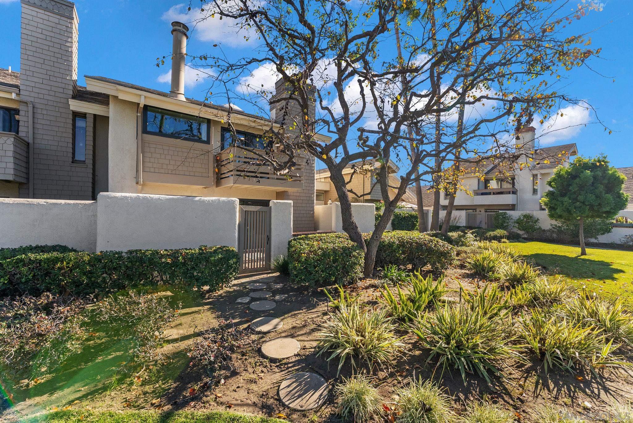 Detail Gallery Image 36 of 46 For 16048  via Viajera, Rancho Santa Fe,  CA 92091 - 3 Beds | 3 Baths