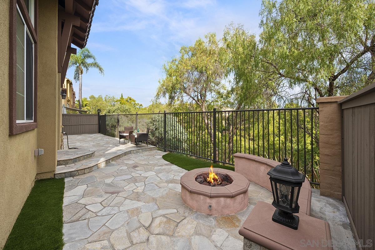 Front Image Thumbnail for SD250045270