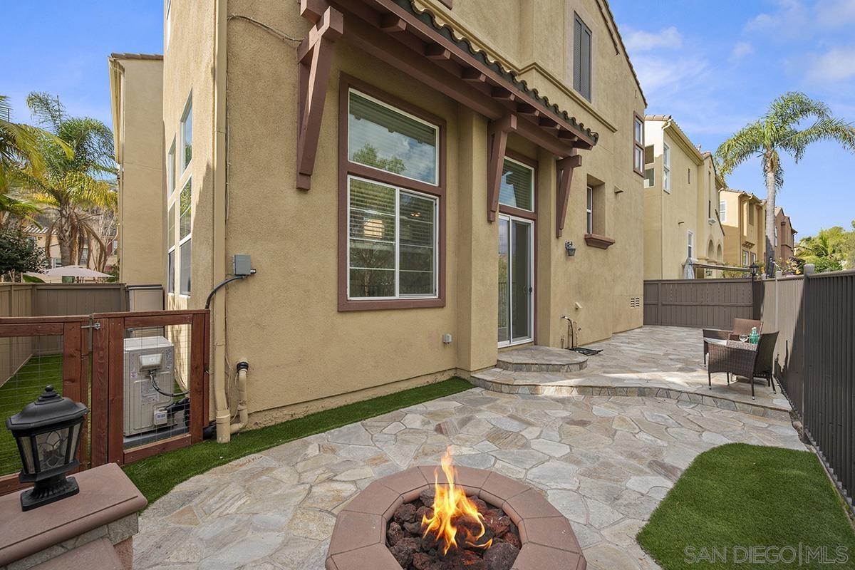 Detail Gallery Image 12 of 57 For 2701  Villas Way, San Diego,  CA 92108 - 3 Beds | 2/1 Baths