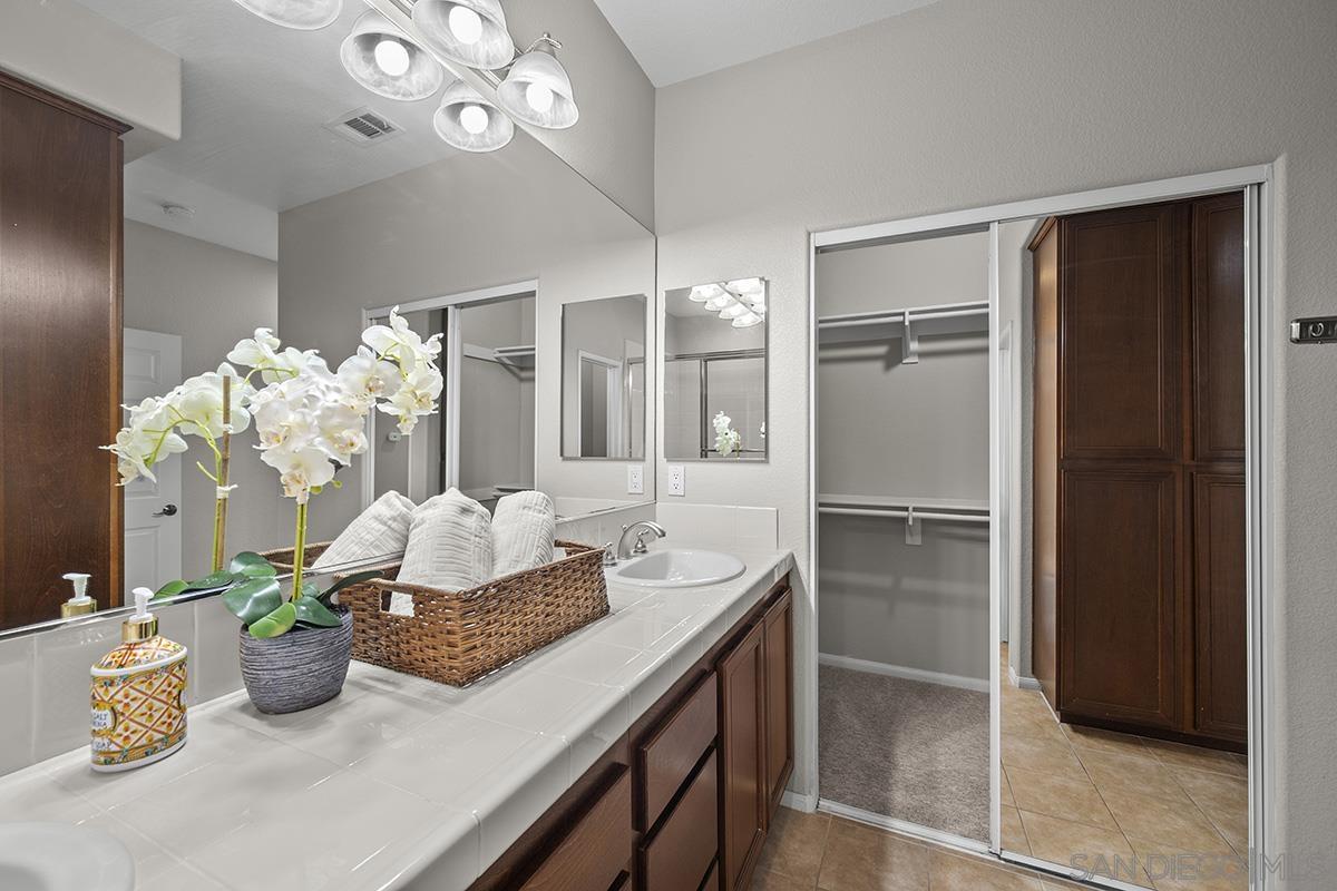 Detail Gallery Image 24 of 57 For 2701  Villas Way, San Diego,  CA 92108 - 3 Beds | 2/1 Baths