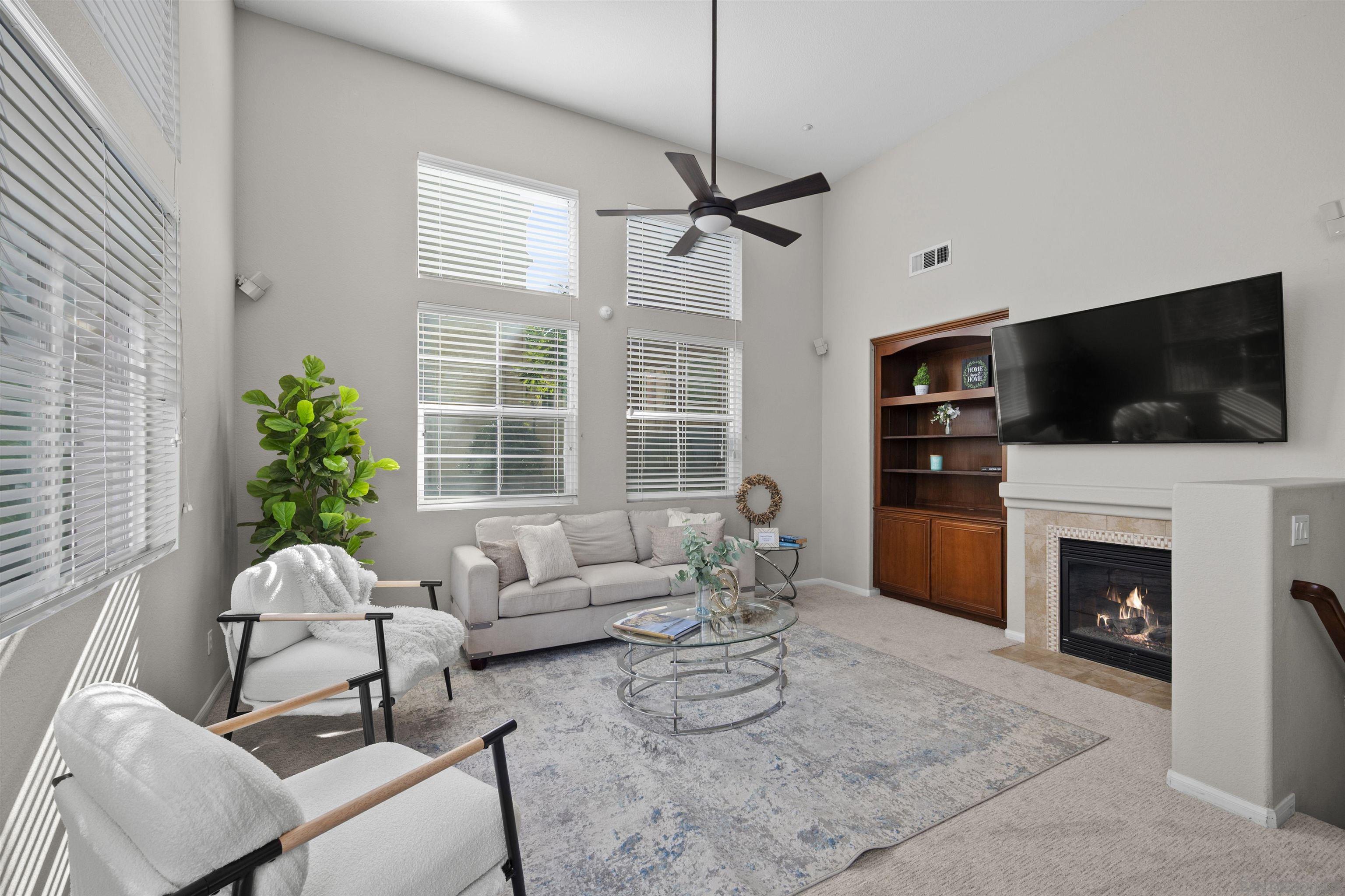 Detail Gallery Image 6 of 57 For 2701  Villas Way, San Diego,  CA 92108 - 3 Beds | 2/1 Baths