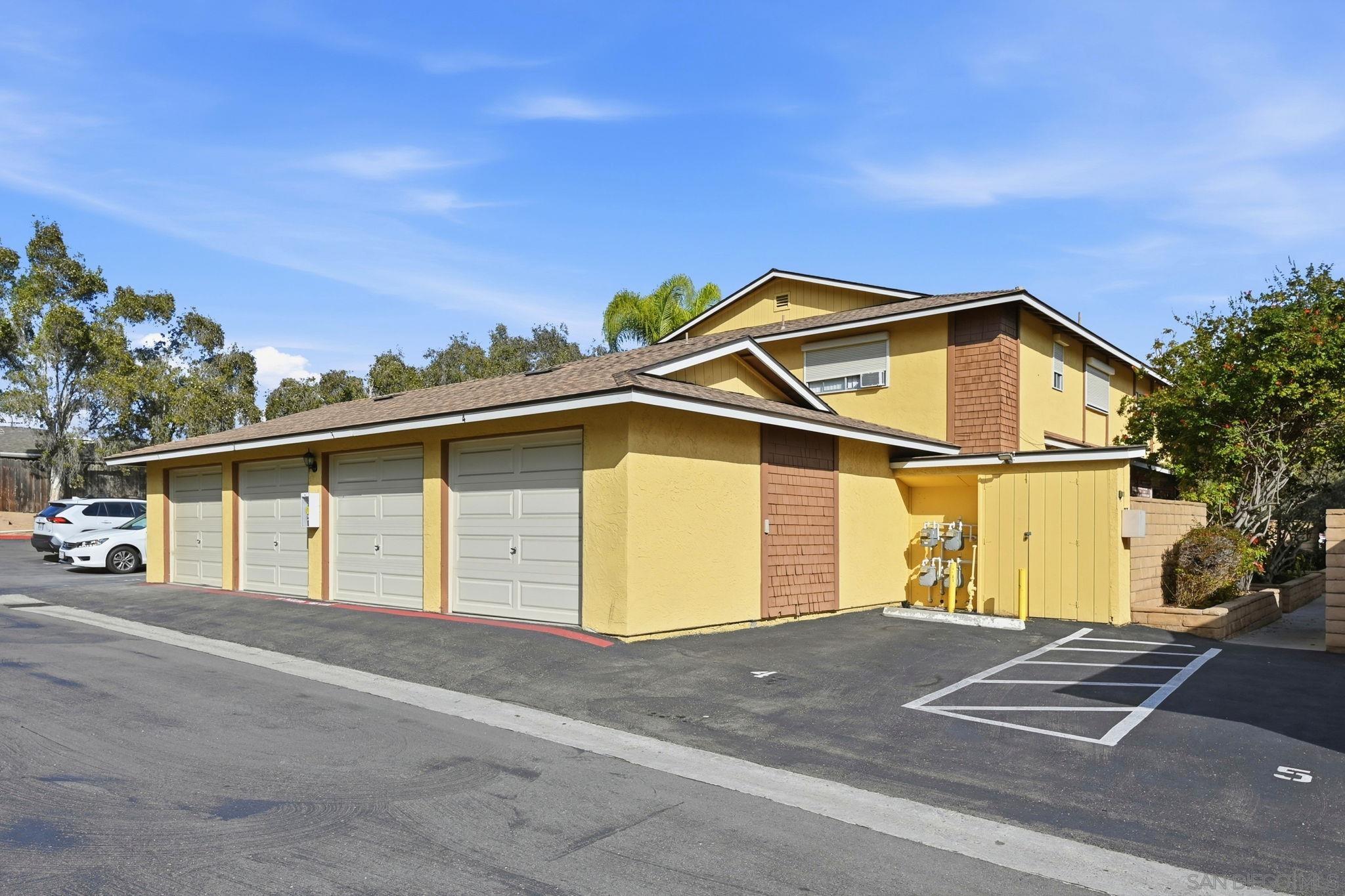 Detail Gallery Image 31 of 37 For 2320  Euclid Ave  #1,  National City,  CA 91950 - 2 Beds | 1/1 Baths