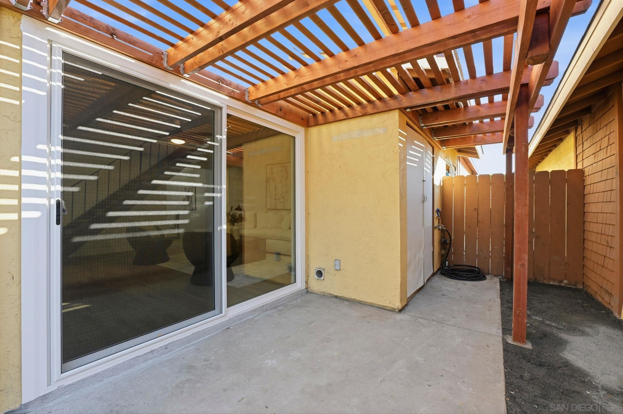 Detail Gallery Image 35 of 37 For 2320  Euclid Ave  #1,  National City,  CA 91950 - 2 Beds | 1/1 Baths