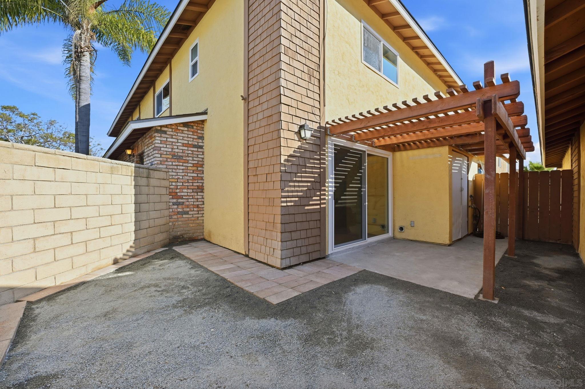 Detail Gallery Image 36 of 37 For 2320  Euclid Ave  #1,  National City,  CA 91950 - 2 Beds | 1/1 Baths