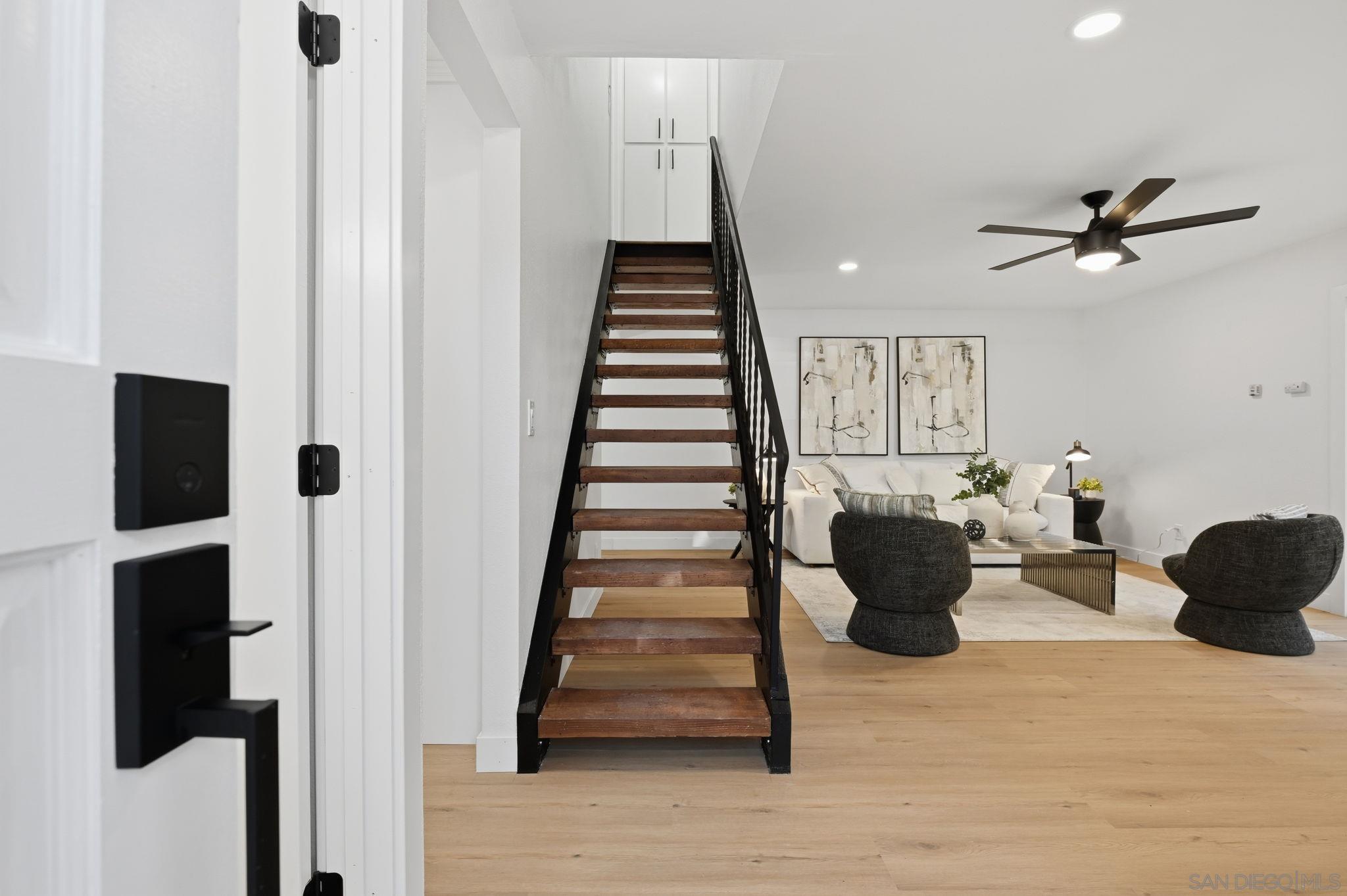 Detail Gallery Image 7 of 37 For 2320  Euclid Ave  #1,  National City,  CA 91950 - 2 Beds | 1/1 Baths