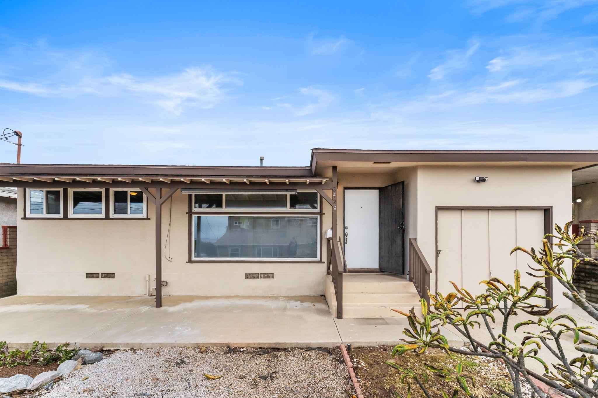 Front Image Thumbnail for SD250045272