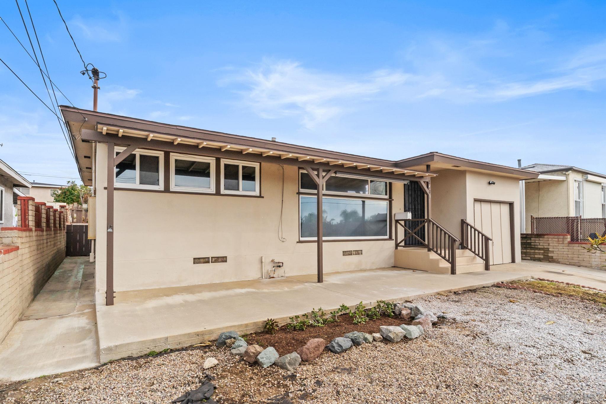 Detail Gallery Image 25 of 27 For 2429  Calle Serena, San Diego,  CA 92139 - 3 Beds | 1 Baths