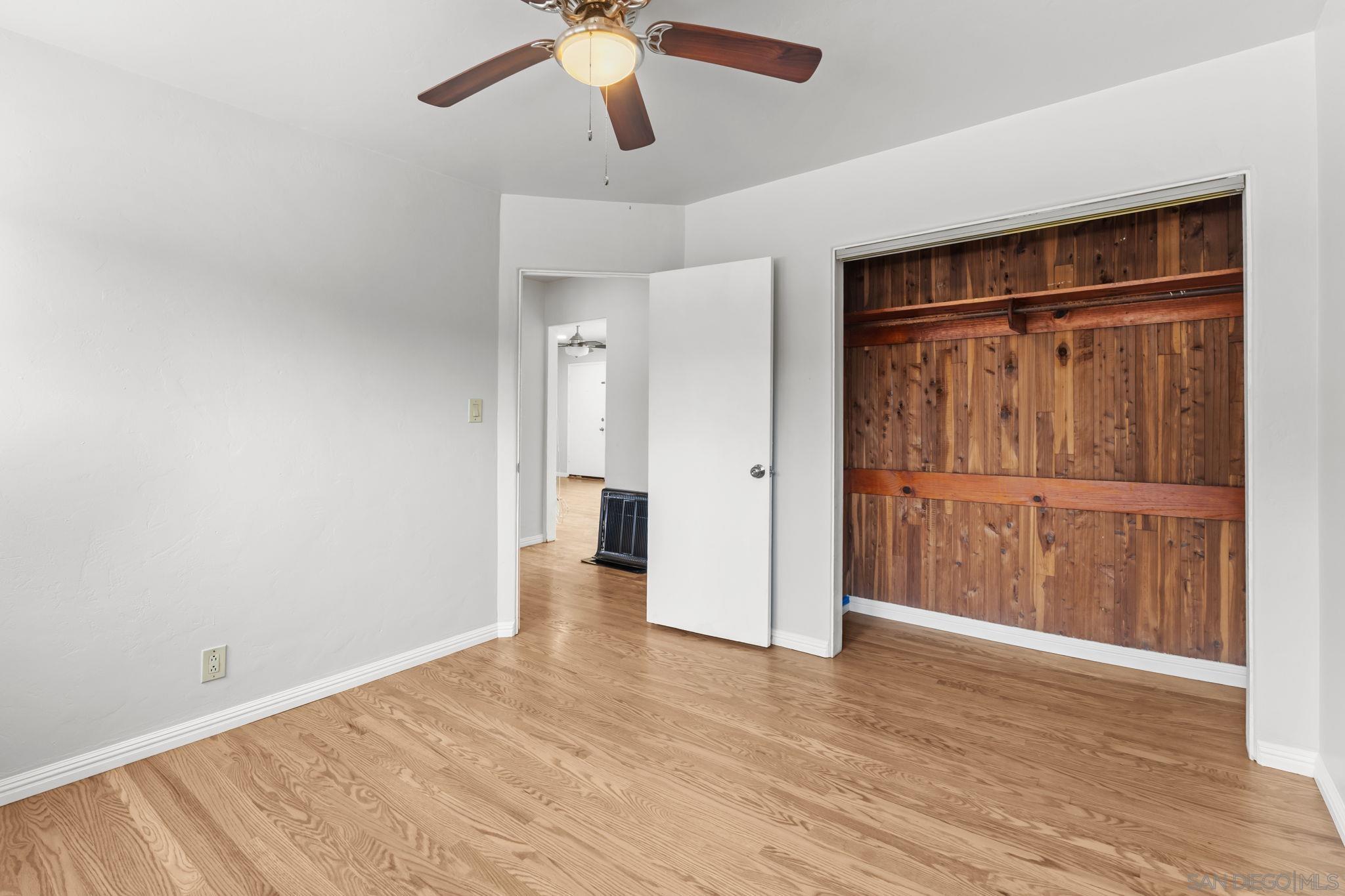 Detail Gallery Image 10 of 27 For 2429  Calle Serena, San Diego,  CA 92139 - 3 Beds | 1 Baths