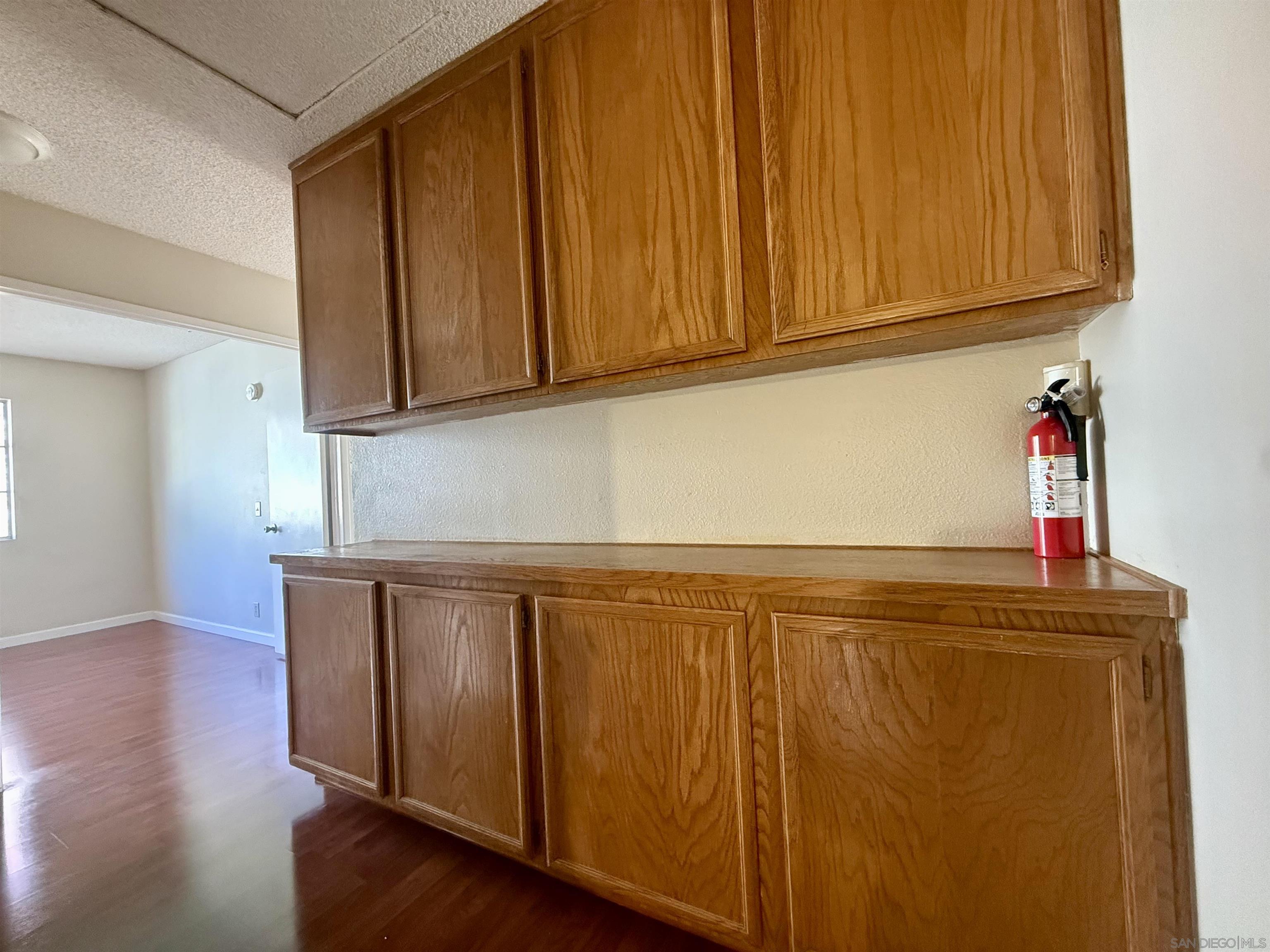 Detail Gallery Image 19 of 45 For 2163  Manzana Way, San Diego,  CA 92139 - 4 Beds | 2/1 Baths