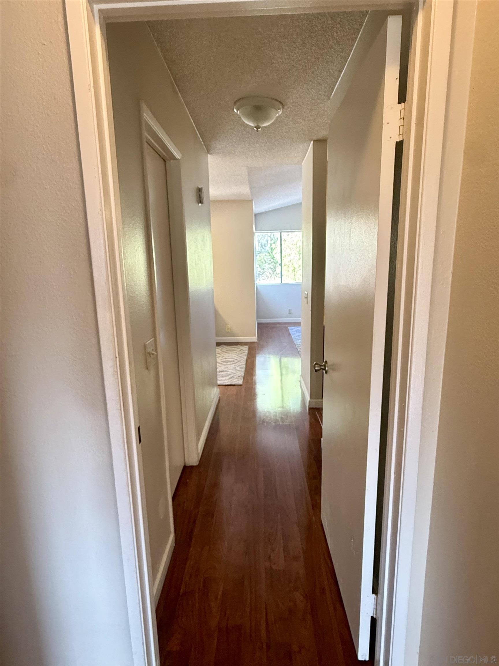 Detail Gallery Image 21 of 45 For 2163  Manzana Way, San Diego,  CA 92139 - 4 Beds | 2/1 Baths