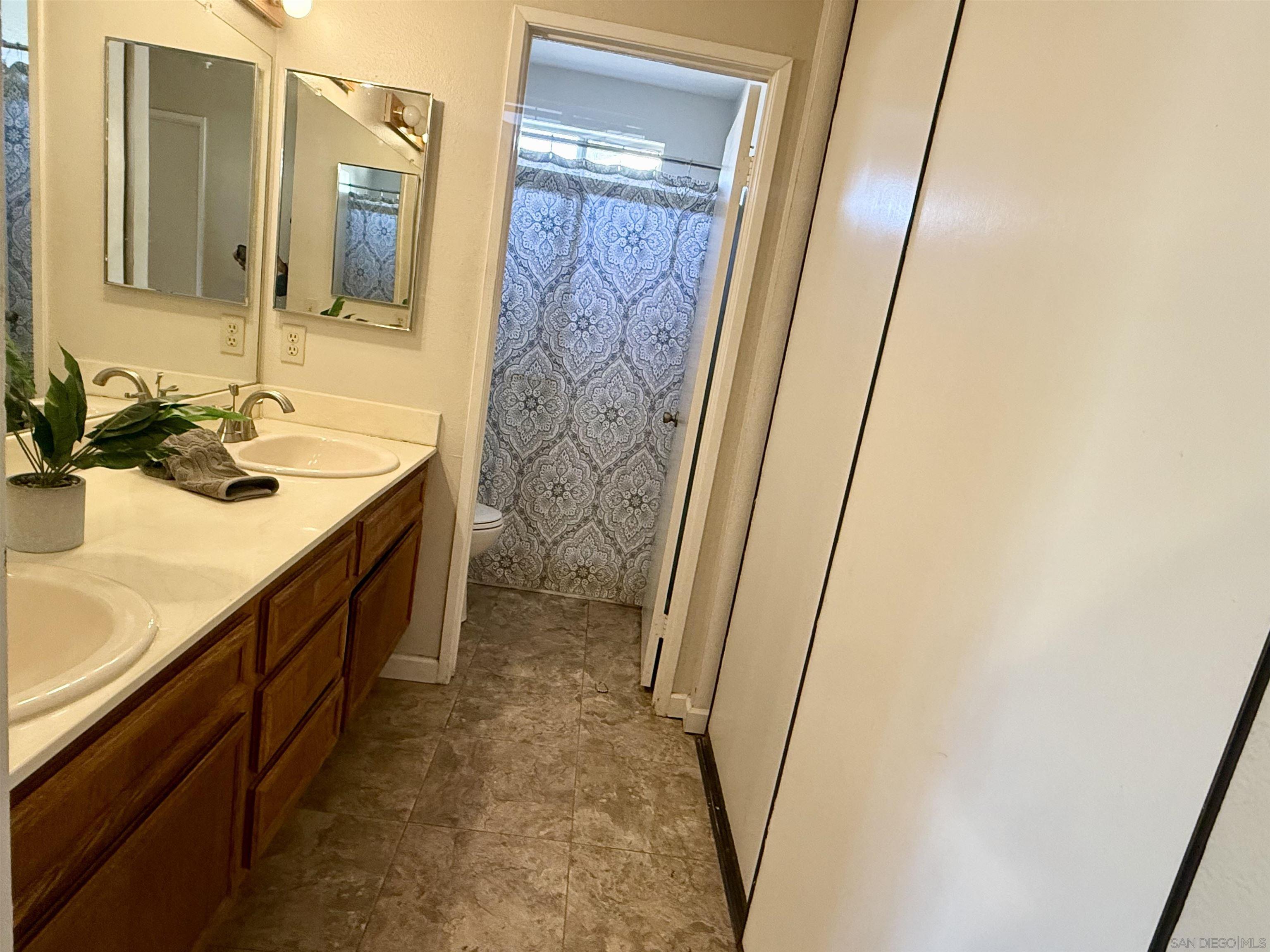 Detail Gallery Image 22 of 45 For 2163  Manzana Way, San Diego,  CA 92139 - 4 Beds | 2/1 Baths