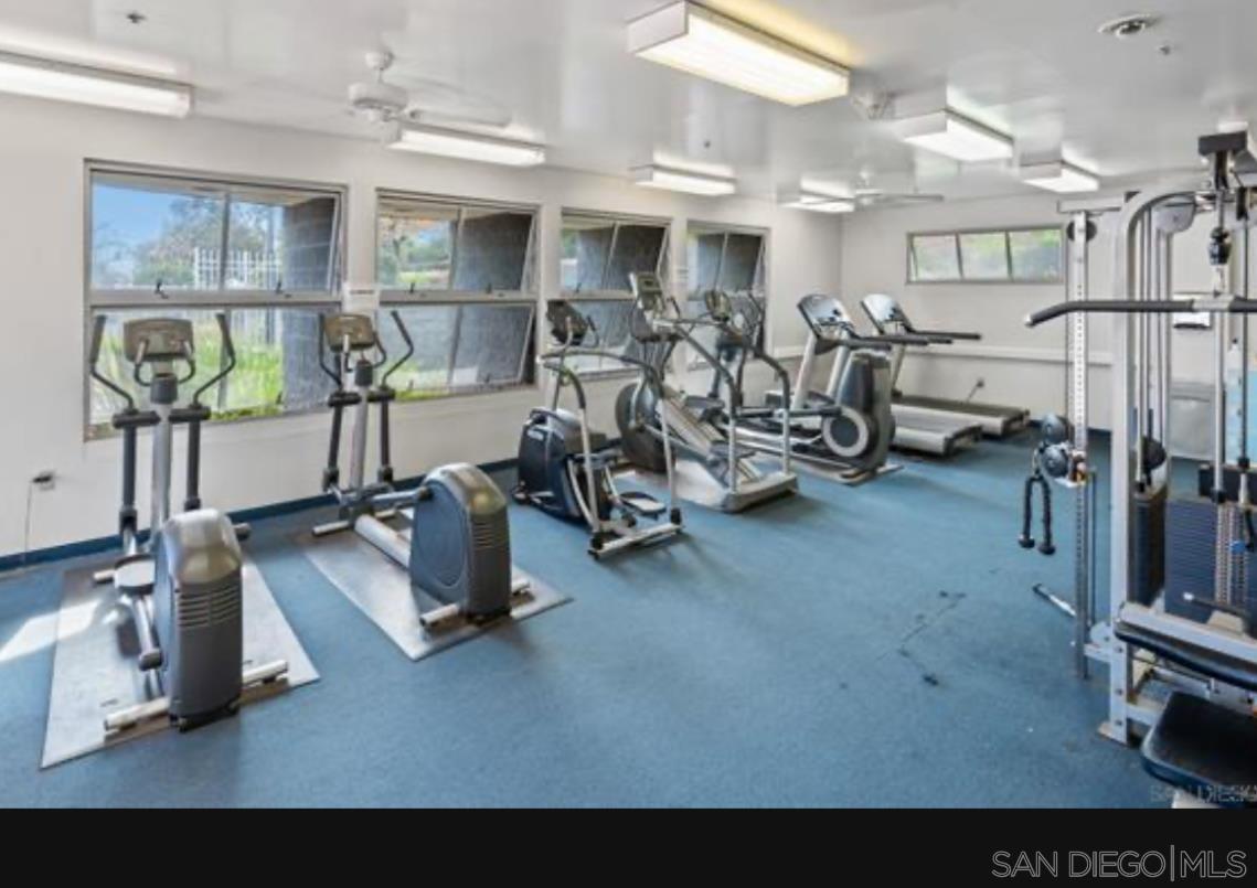 Detail Gallery Image 38 of 45 For 2163  Manzana Way, San Diego,  CA 92139 - 4 Beds | 2/1 Baths