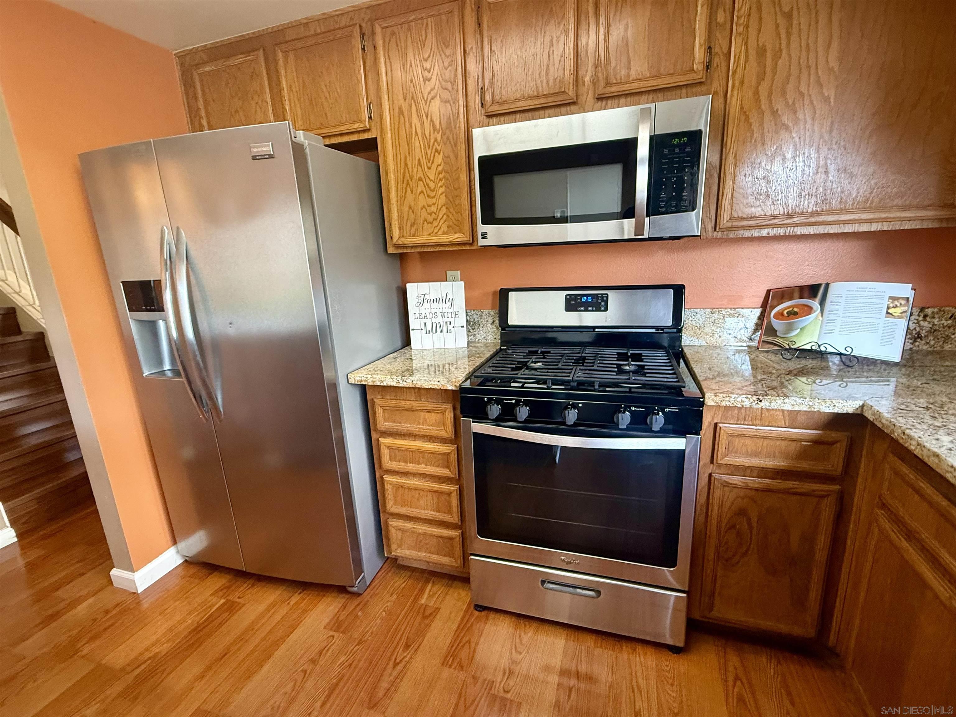 Detail Gallery Image 10 of 45 For 2163  Manzana Way, San Diego,  CA 92139 - 4 Beds | 2/1 Baths