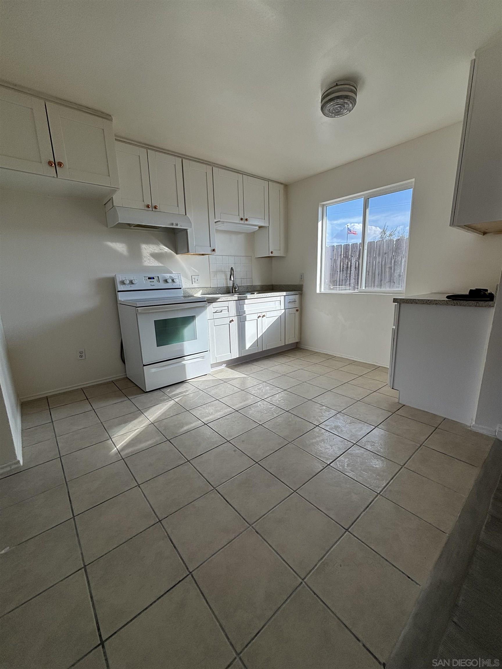 Detail Gallery Image 25 of 40 For 8209-8211  Jema Way, Santee,  CA 92071 - – Beds | – Baths