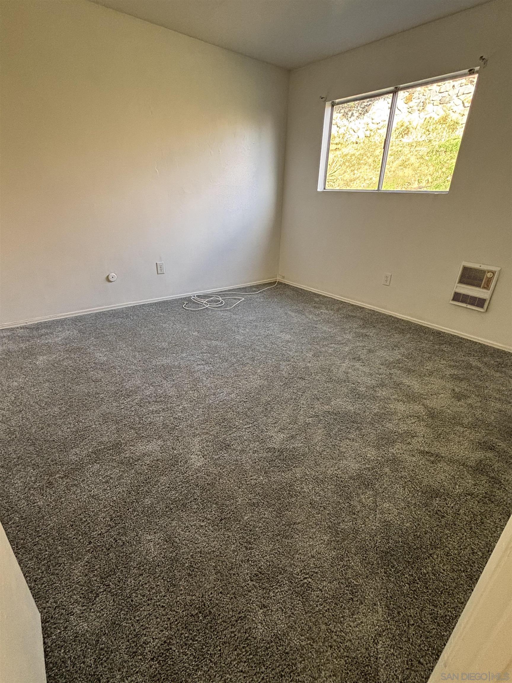 Detail Gallery Image 27 of 40 For 8209-8211  Jema Way, Santee,  CA 92071 - – Beds | – Baths