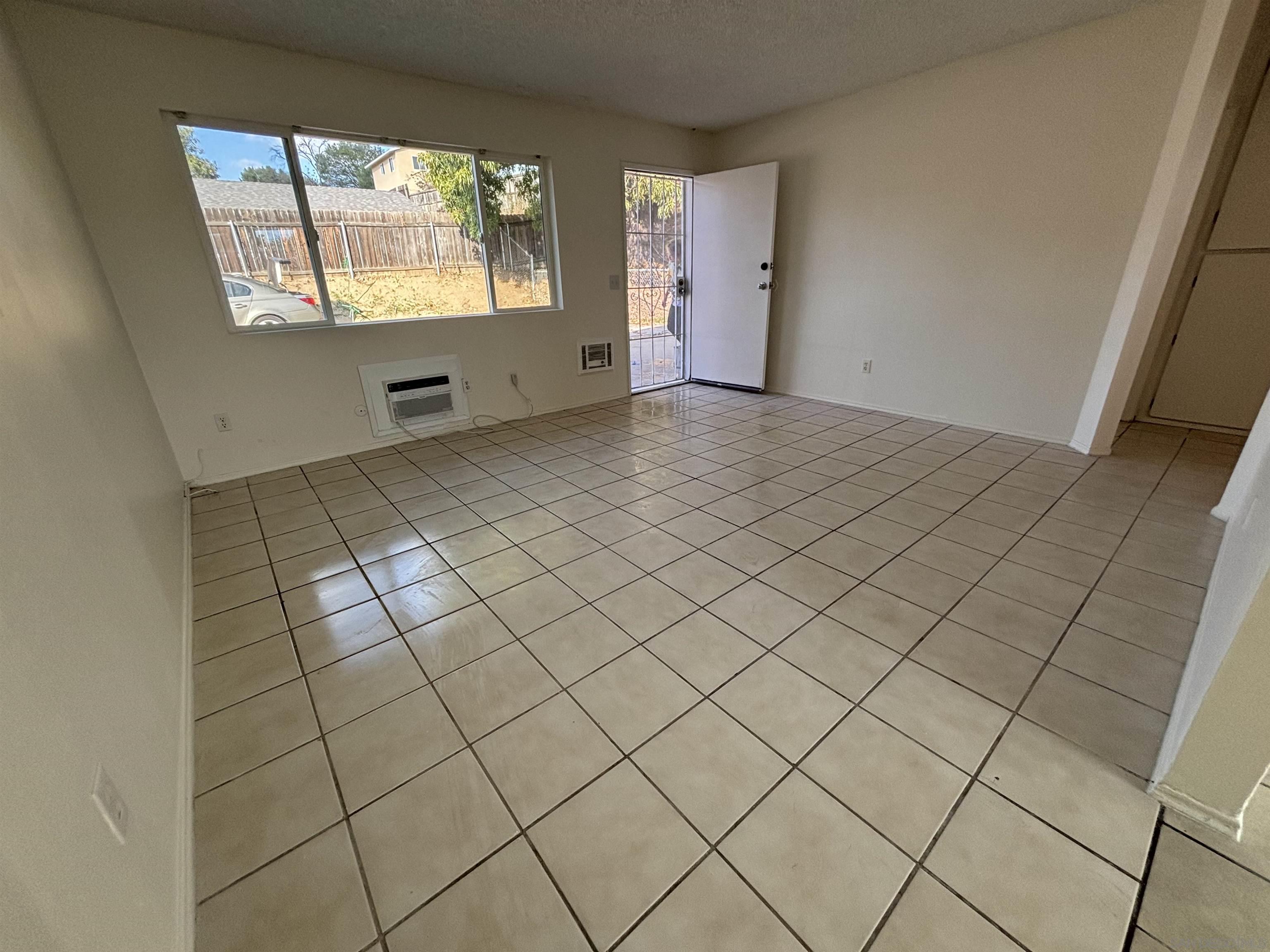 Detail Gallery Image 36 of 48 For 8209-8211  Jema Way, Santee,  CA 92071 - – Beds | – Baths