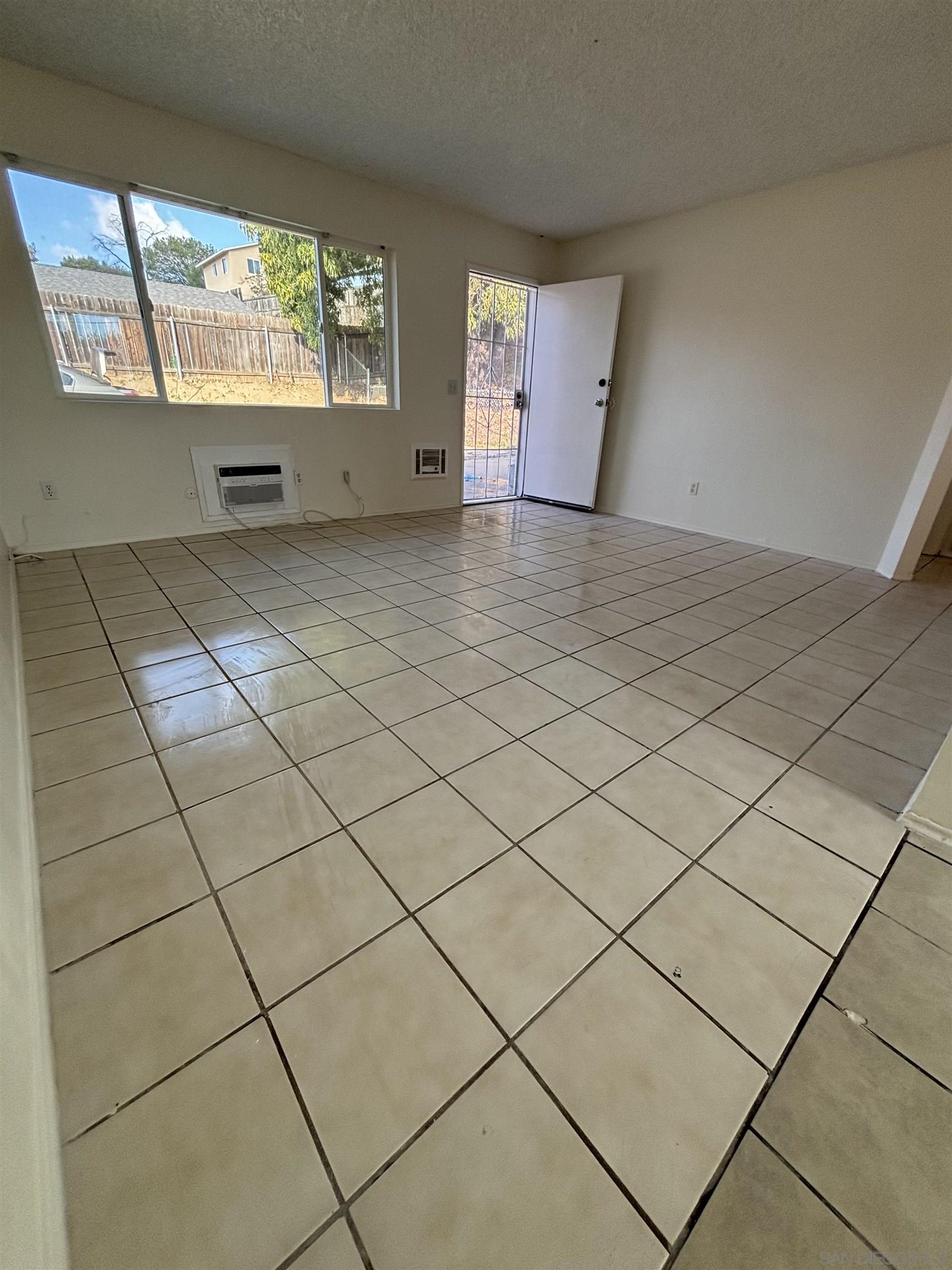 Detail Gallery Image 39 of 48 For 8209-8211  Jema Way, Santee,  CA 92071 - – Beds | – Baths