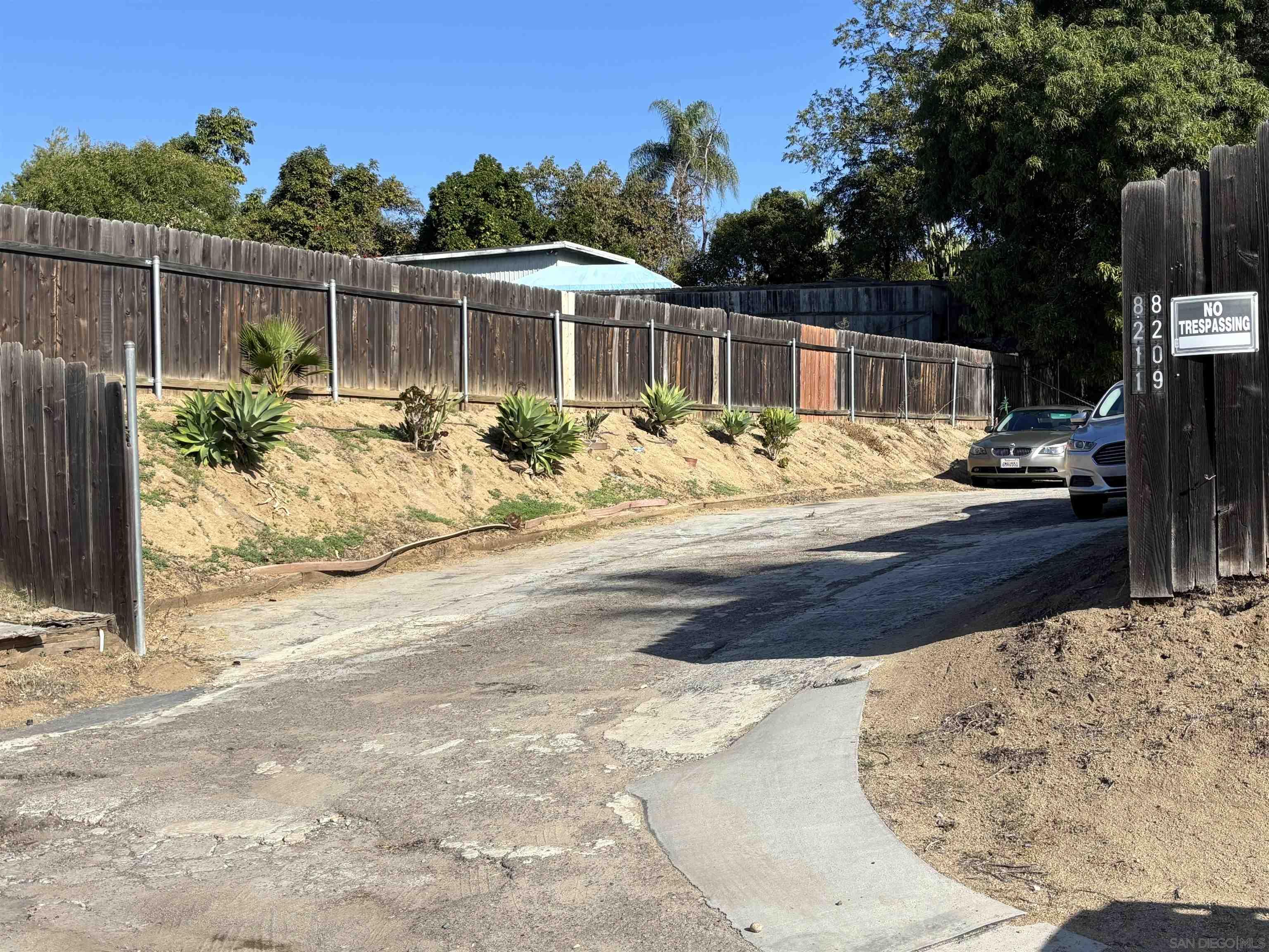 Detail Gallery Image 10 of 48 For 8209-8211  Jema Way, Santee,  CA 92071 - – Beds | – Baths