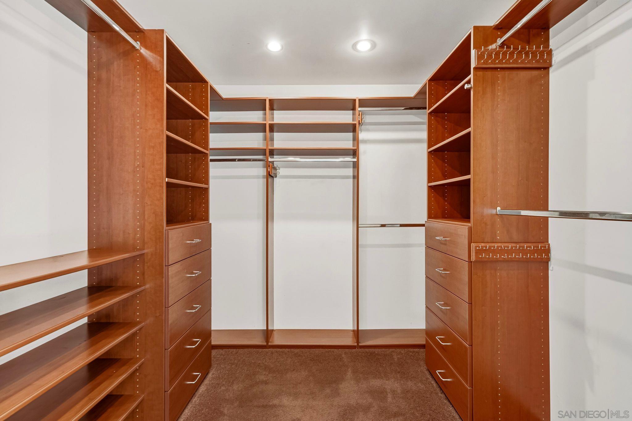 Detail Gallery Image 25 of 32 For 7191  Dinovo, San Diego,  CA 92114 - 3 Beds | 2 Baths