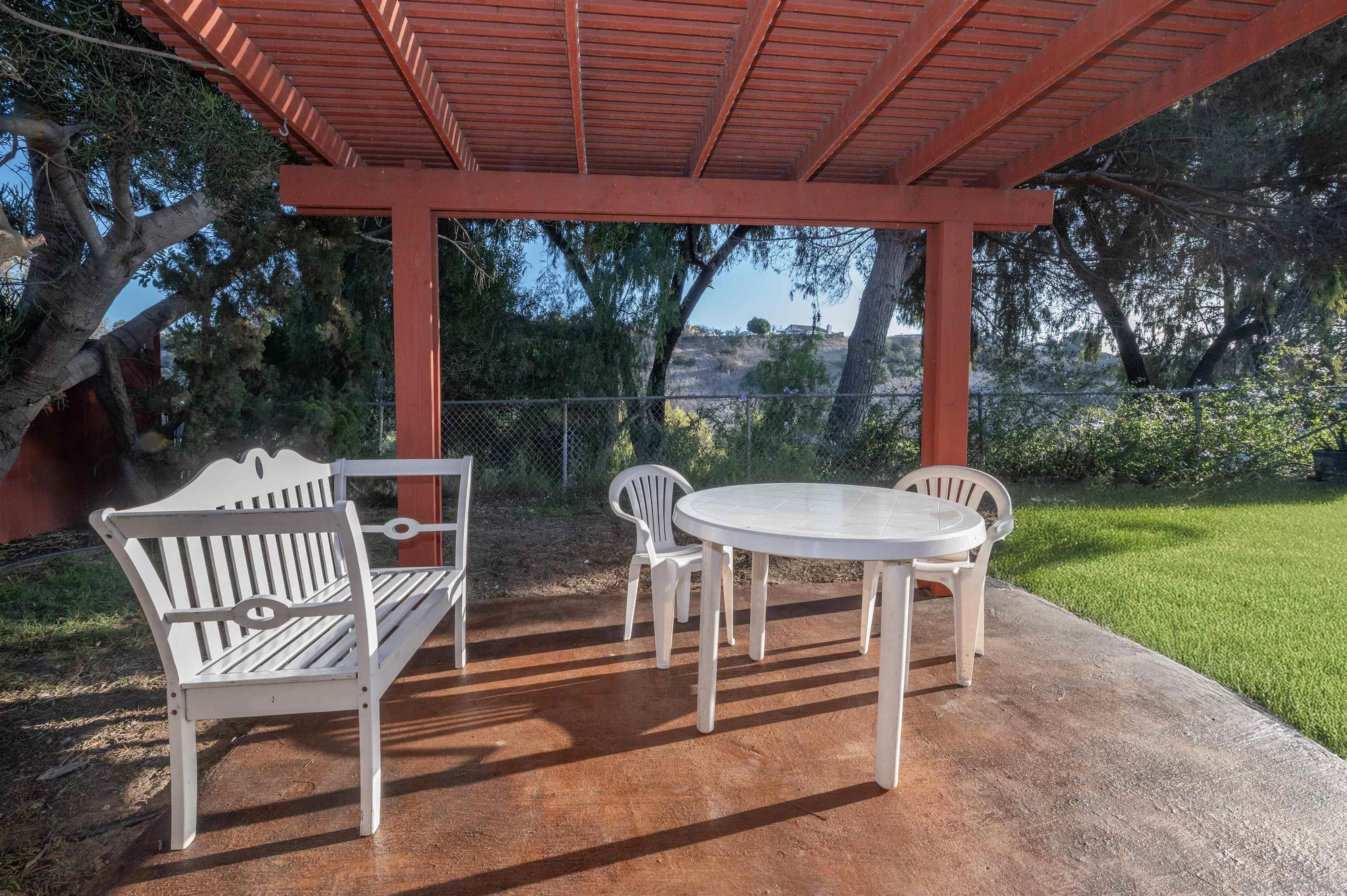 Detail Gallery Image 18 of 19 For 6351  Plaza Cuernavaca, San Diego,  CA 92114 - 3 Beds | 2 Baths