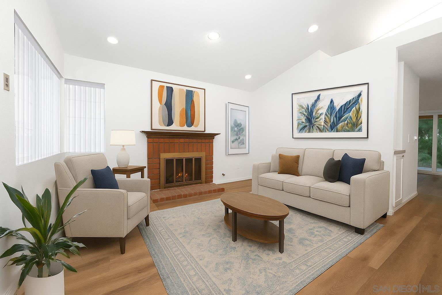 Detail Gallery Image 3 of 19 For 6351  Plaza Cuernavaca, San Diego,  CA 92114 - 3 Beds | 2 Baths