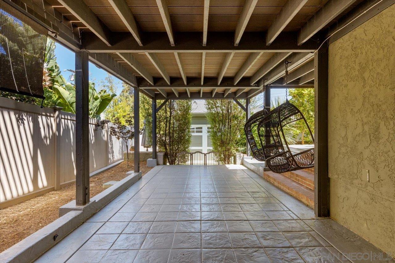 Detail Gallery Image 21 of 28 For 1833  Tustin St, San Diego,  CA 92106 - 4 Beds | 2/1 Baths