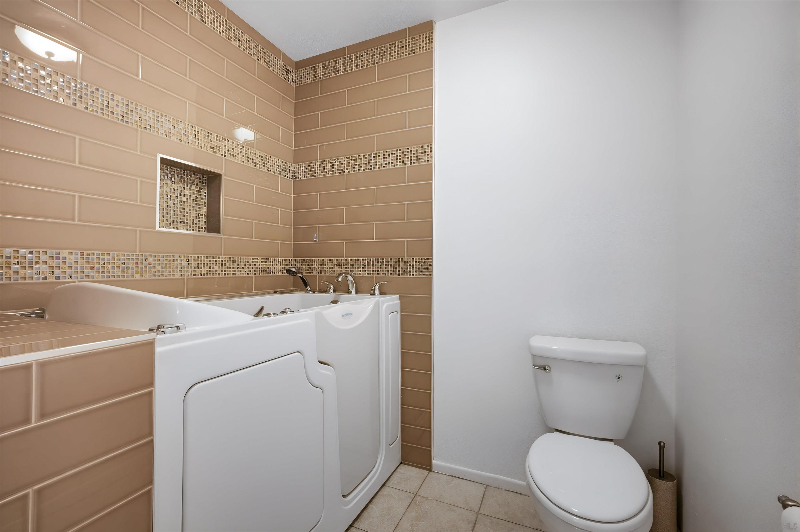 Detail Gallery Image 36 of 55 For 10365  Hidden Farm Rd, Rancho Cucamonga,  CA 91737 - 3 Beds | 2/1 Baths