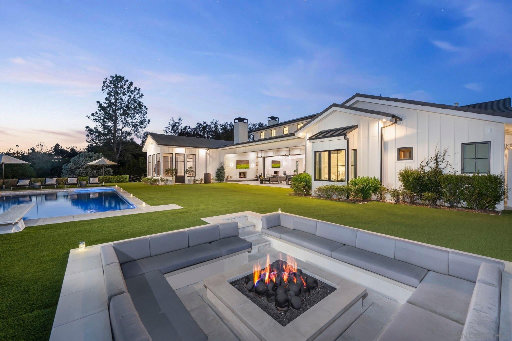 Front Image Thumbnail for SD250045281