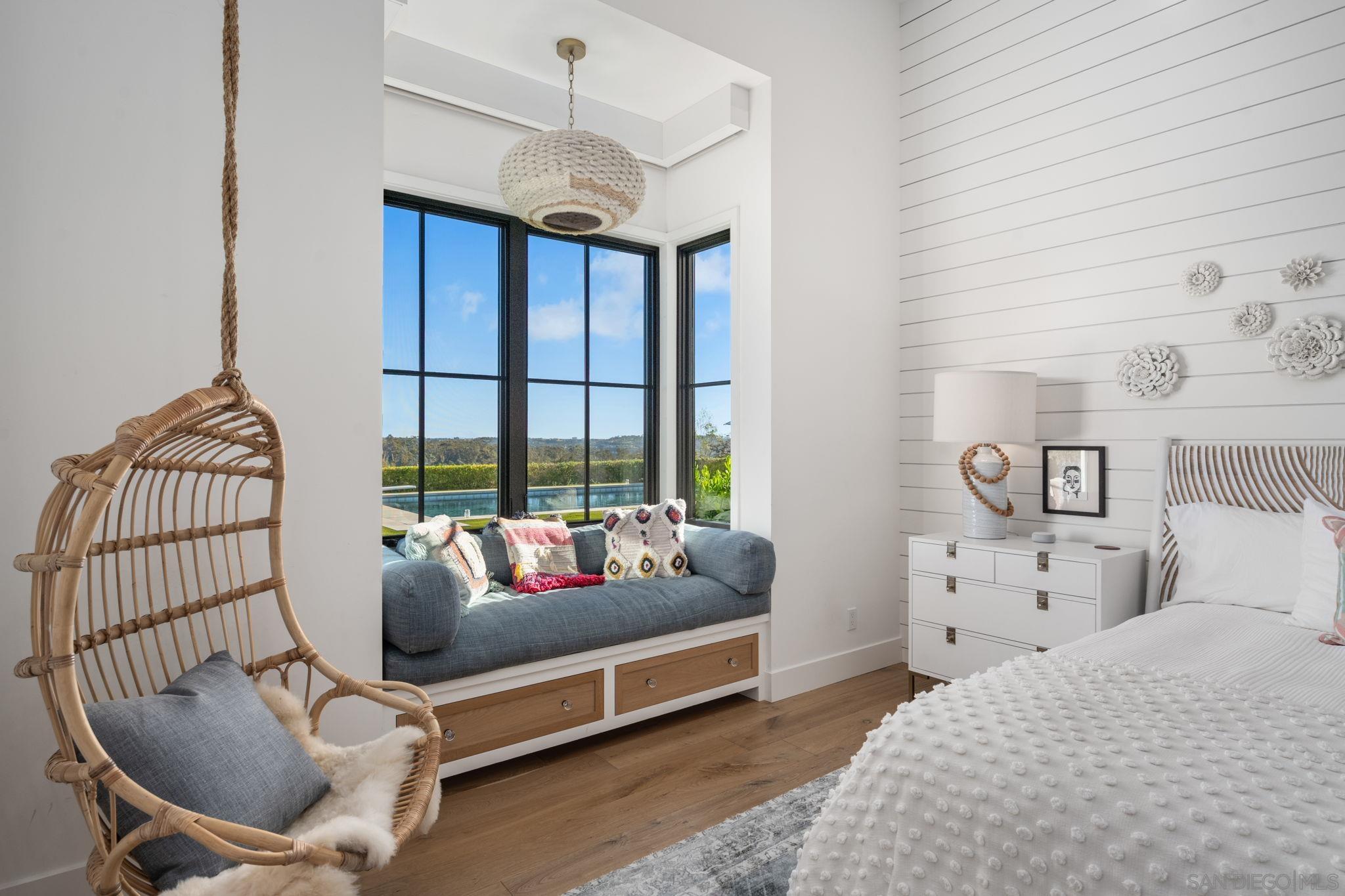 Detail Gallery Image 27 of 35 For 15550  El Camino Real, Rancho Santa Fe,  CA 92091 - 7 Beds | 8/1 Baths