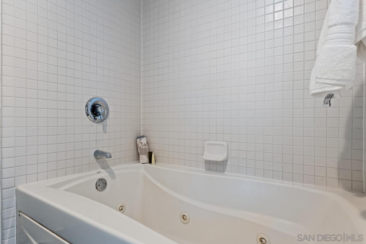 Detail Gallery Image 42 of 75 For 500 W Harbor Dr.  #624,  San Diego,  CA 92101 - 2 Beds | 2 Baths