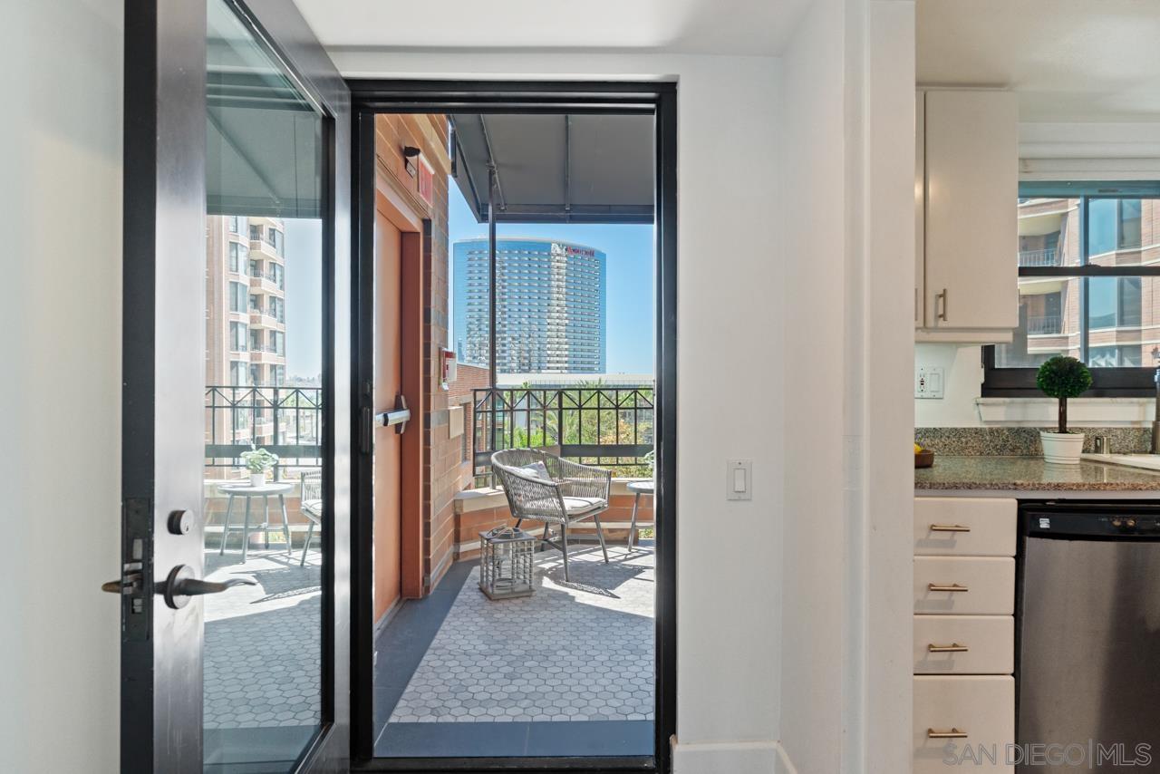 Detail Gallery Image 8 of 75 For 500 W Harbor Dr.  #624,  San Diego,  CA 92101 - 2 Beds | 2 Baths