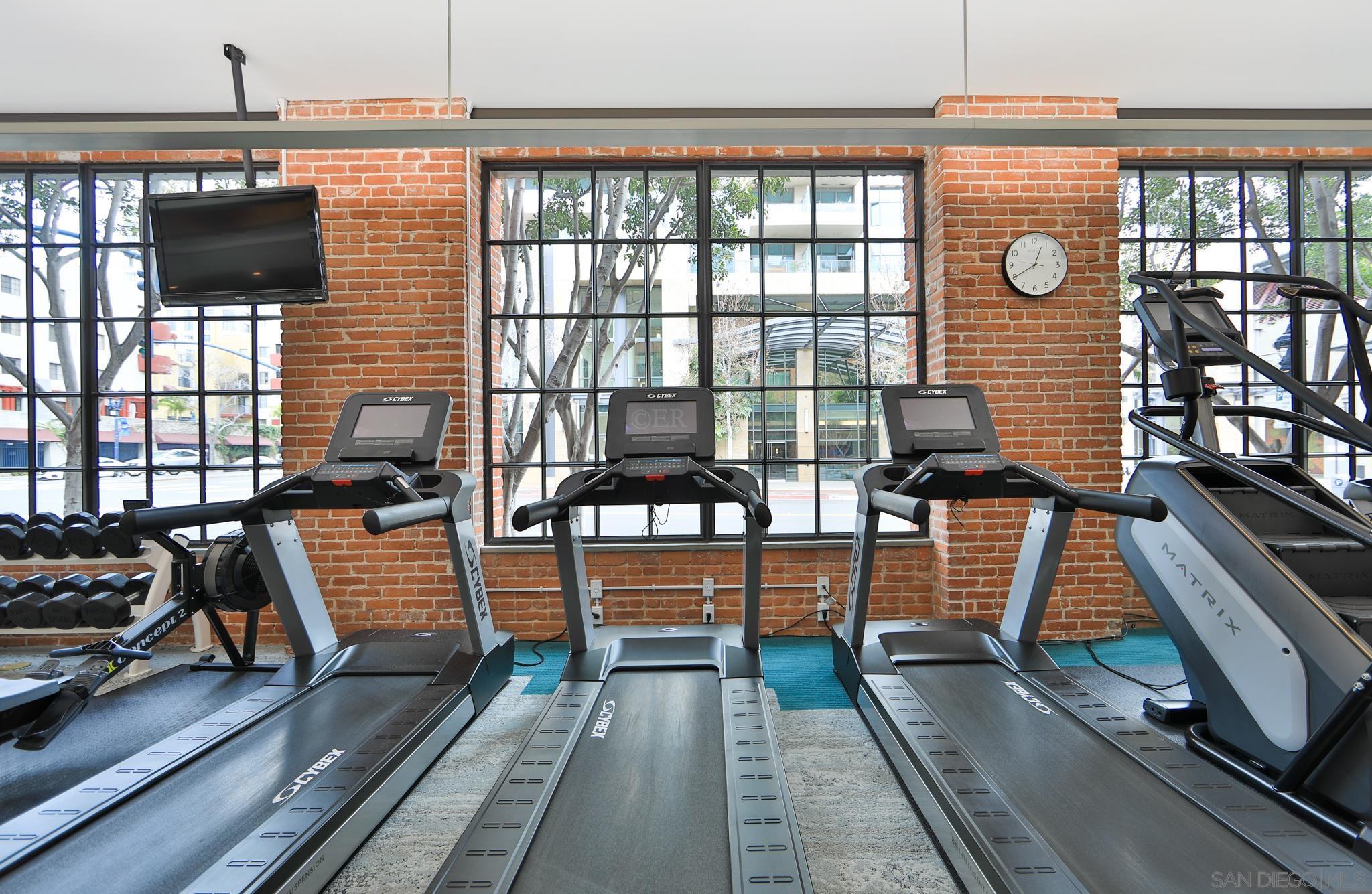 Detail Gallery Image 71 of 75 For 500 W Harbor Dr.  #624,  San Diego,  CA 92101 - 2 Beds | 2 Baths