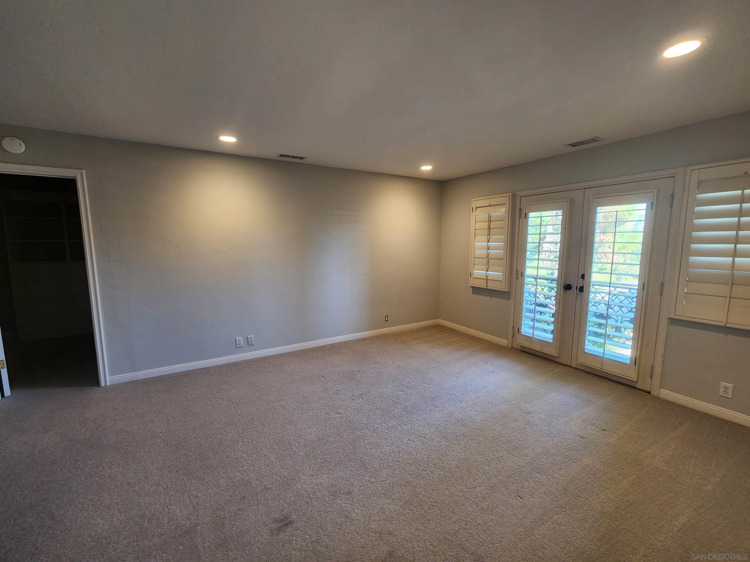 Detail Gallery Image 19 of 49 For 1402  via Mil Cumbres, Solana Beach,  CA 92075 - 6 Beds | 7/1 Baths