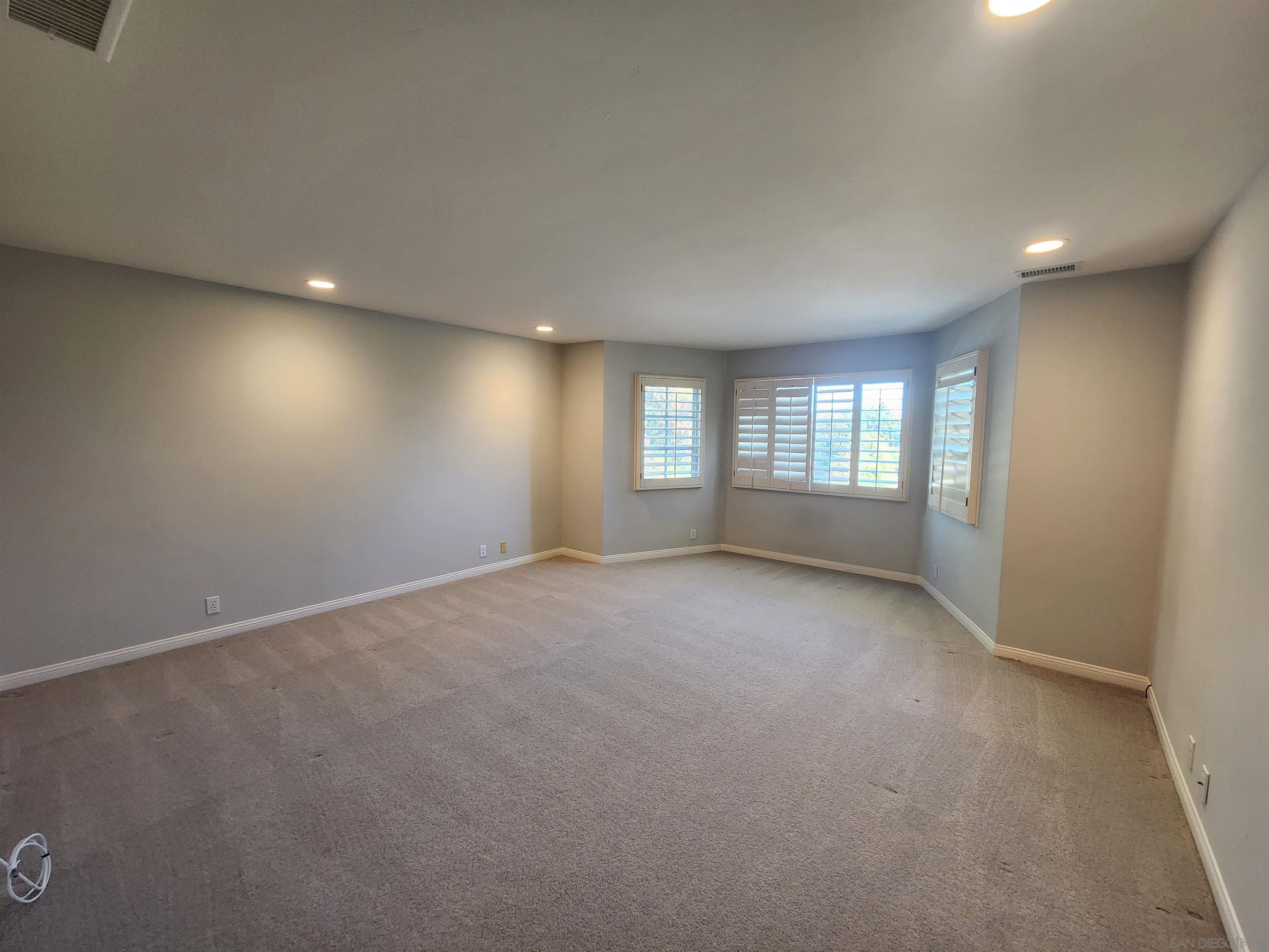 Detail Gallery Image 23 of 49 For 1402  via Mil Cumbres, Solana Beach,  CA 92075 - 6 Beds | 7/1 Baths